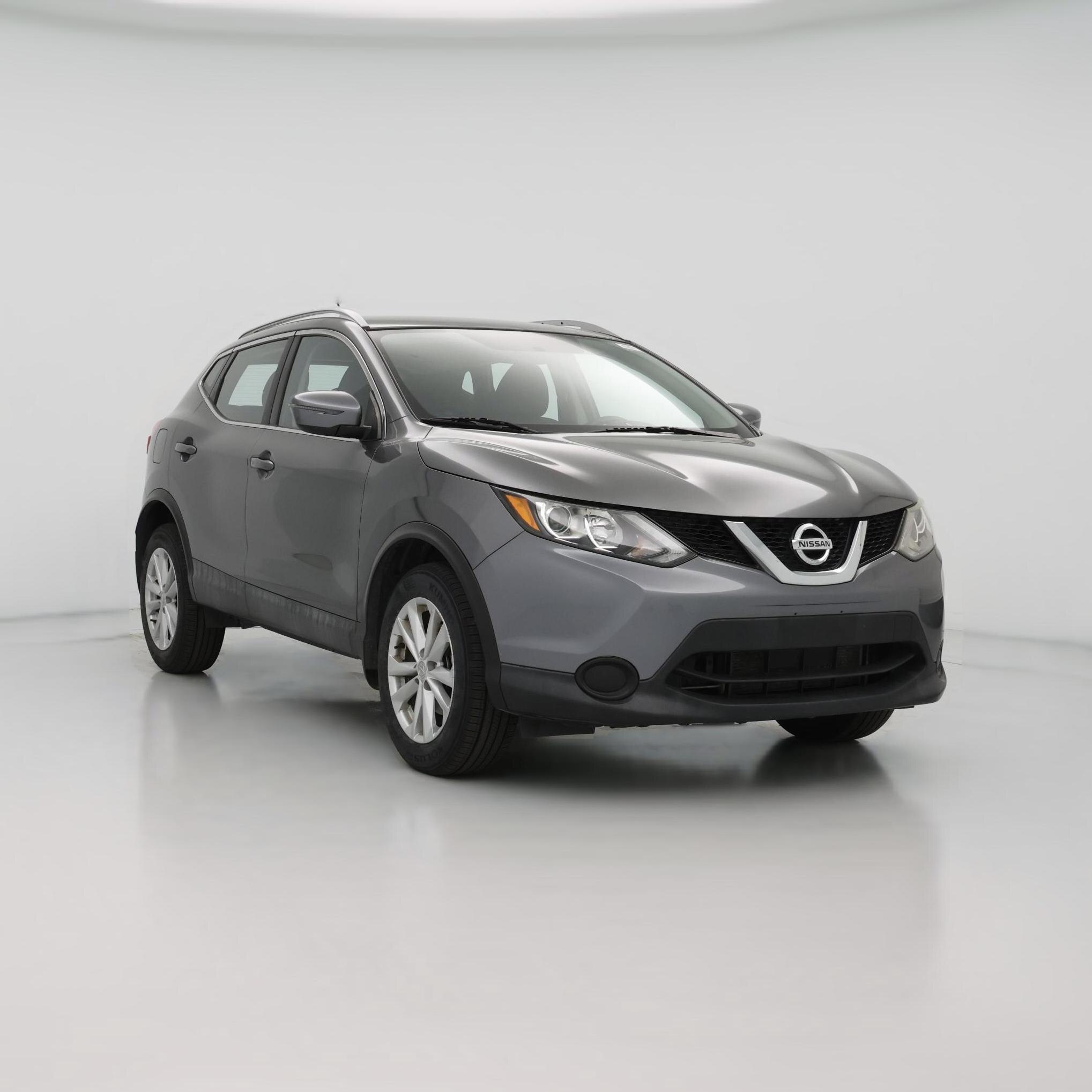 Thumbnail: 2017 Nissan Rogue Sport - 1