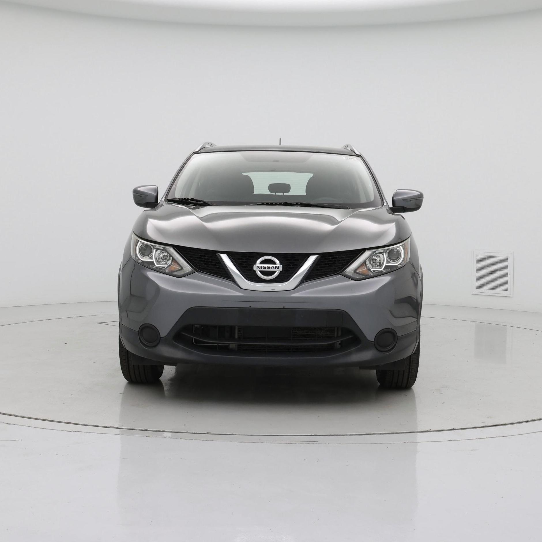 Thumbnail: 2017 Nissan Rogue Sport - 5