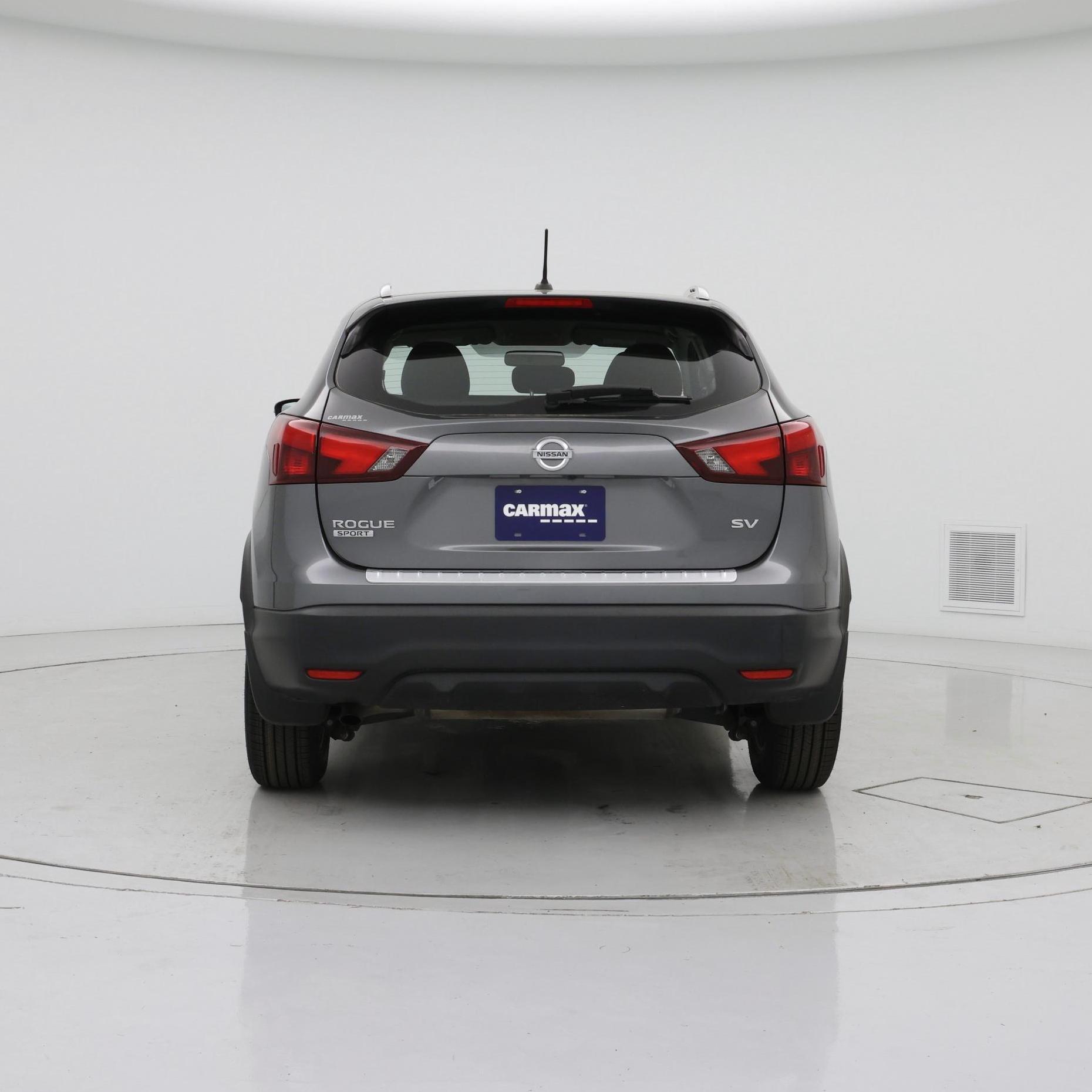 Thumbnail: 2017 Nissan Rogue Sport - 6
