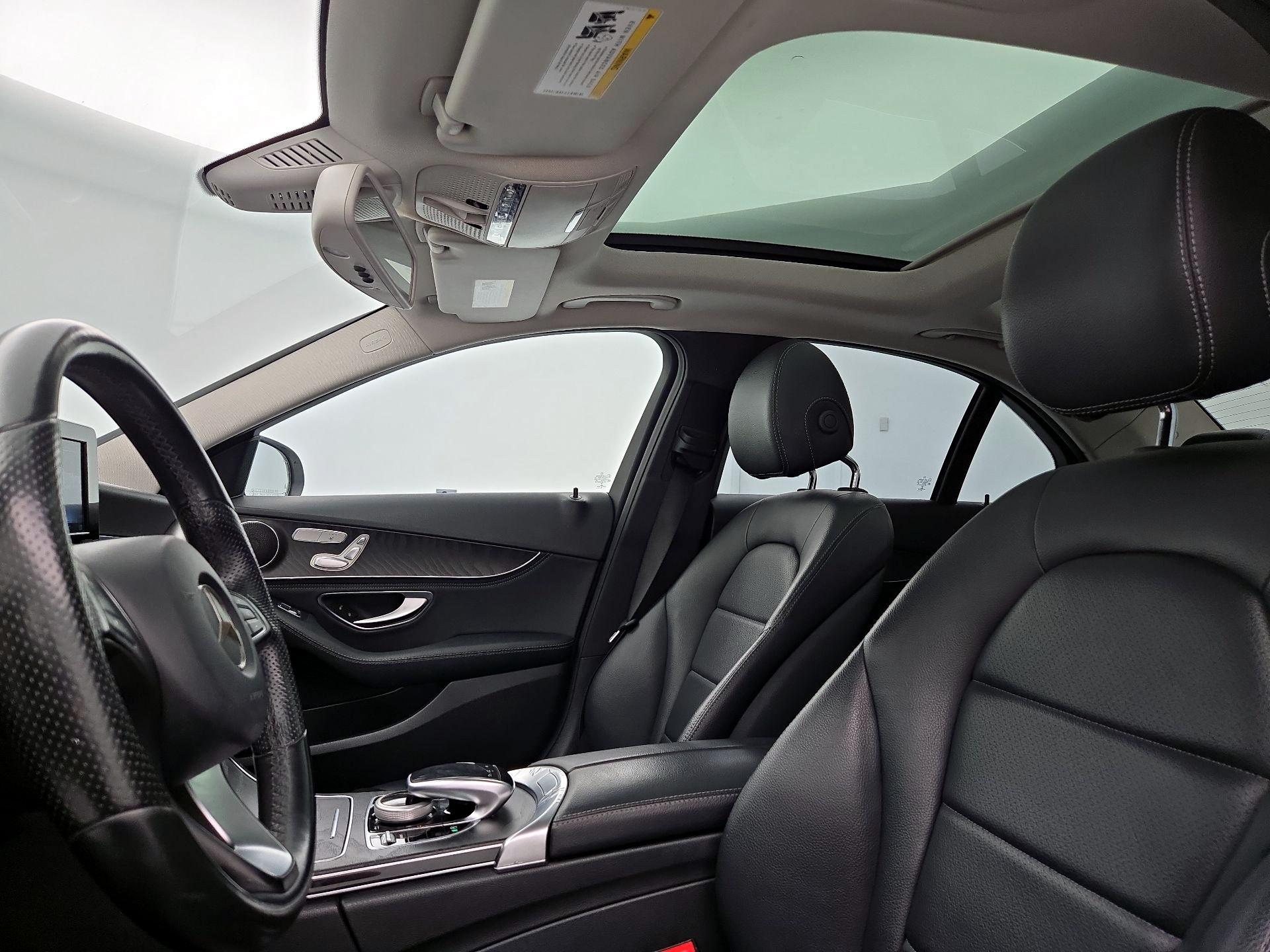 Thumbnail: 2016 Mercedes-Benz C-Class - 19