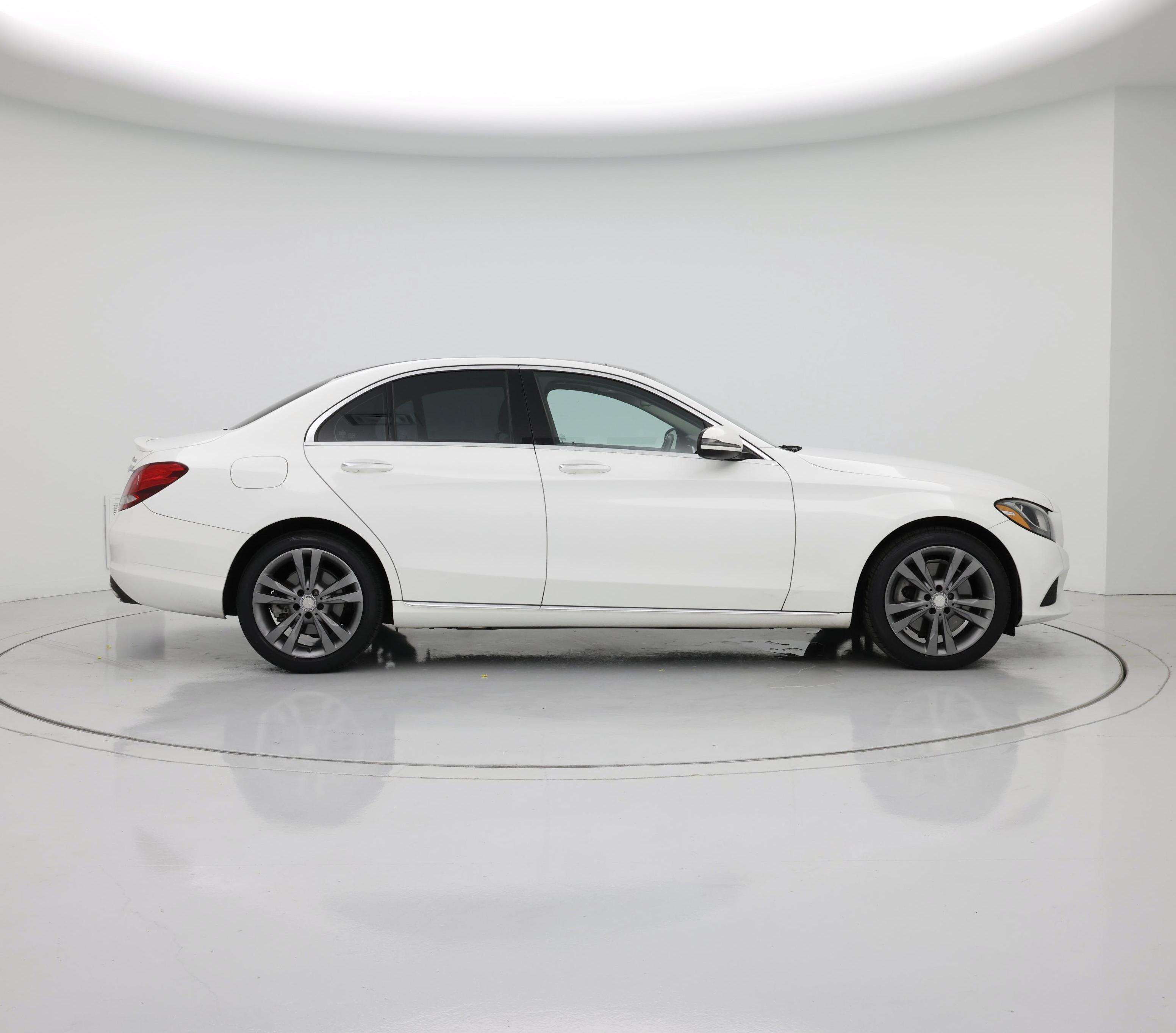 Thumbnail: 2016 Mercedes-Benz C-Class - 7
