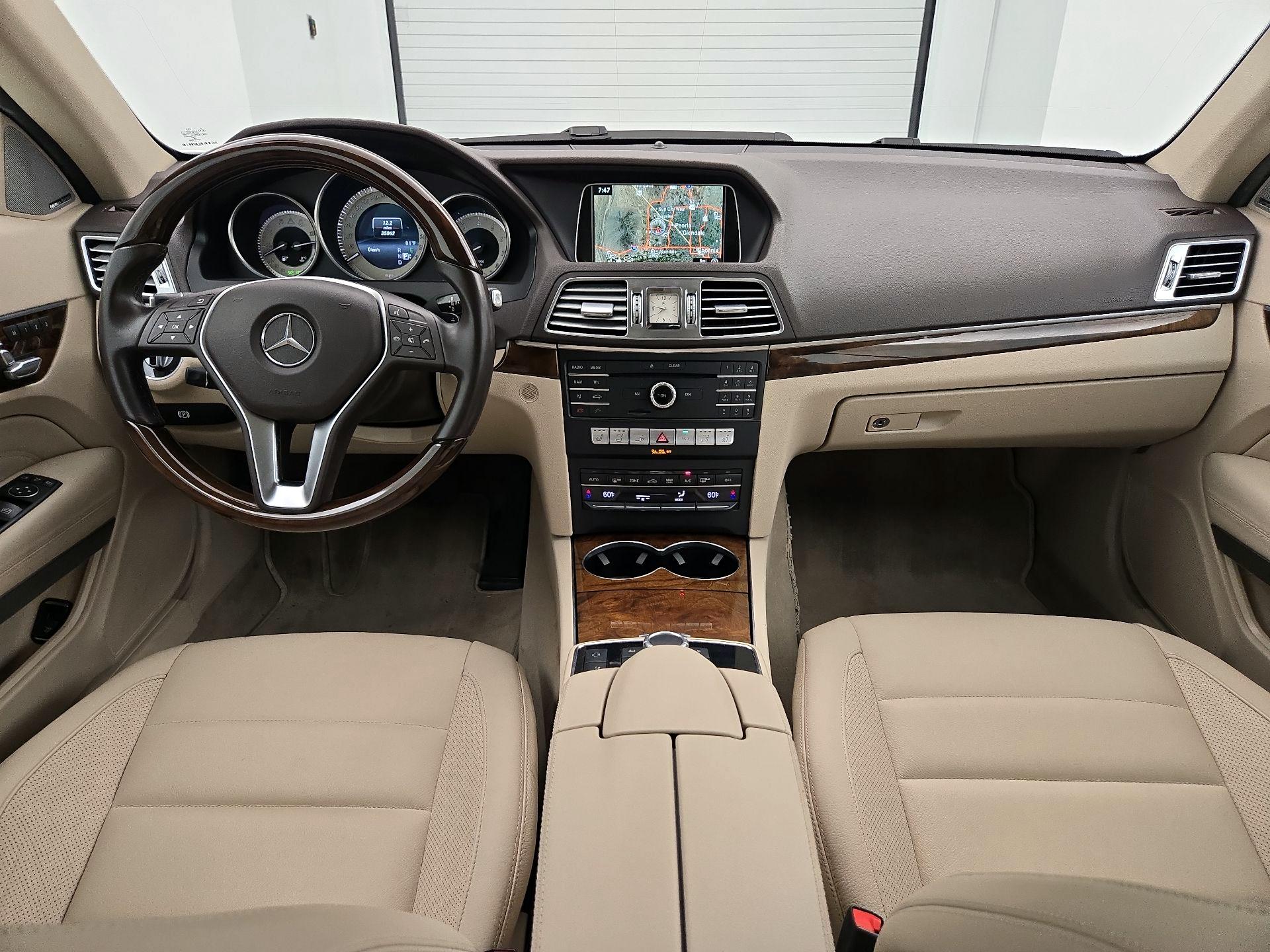 Thumbnail: 2017 Mercedes-Benz E-Class - 9