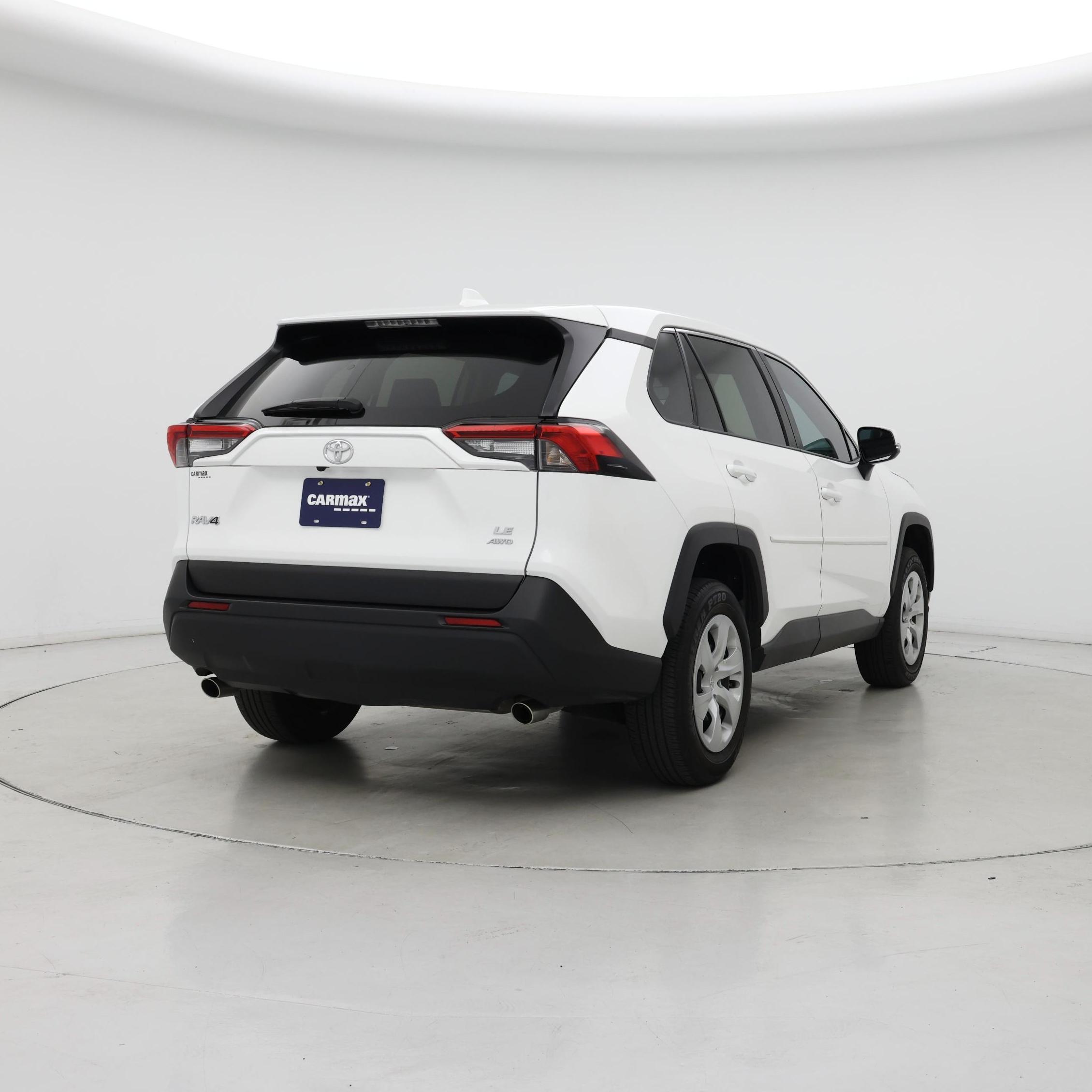 Thumbnail: 2023 Toyota RAV4 - 8