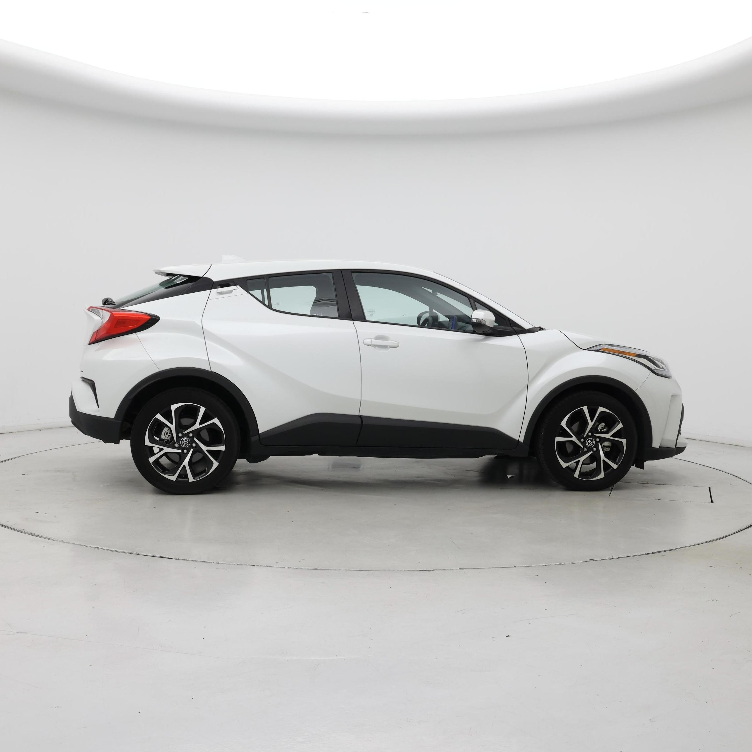 Thumbnail: 2022 Toyota C-HR - 7