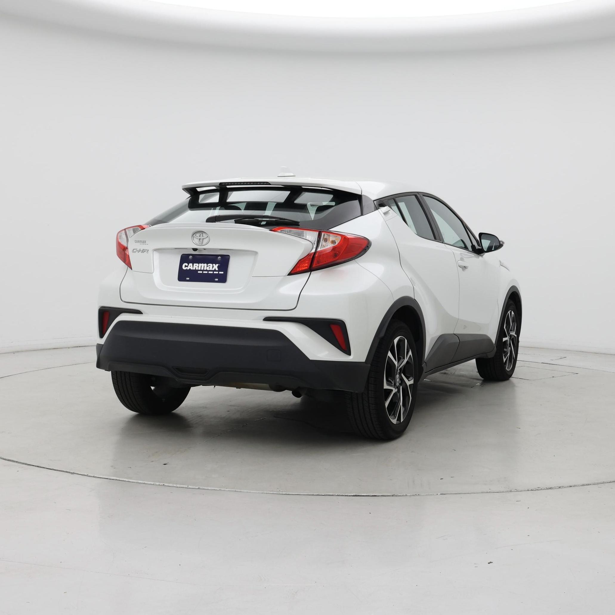 Thumbnail: 2022 Toyota C-HR - 8