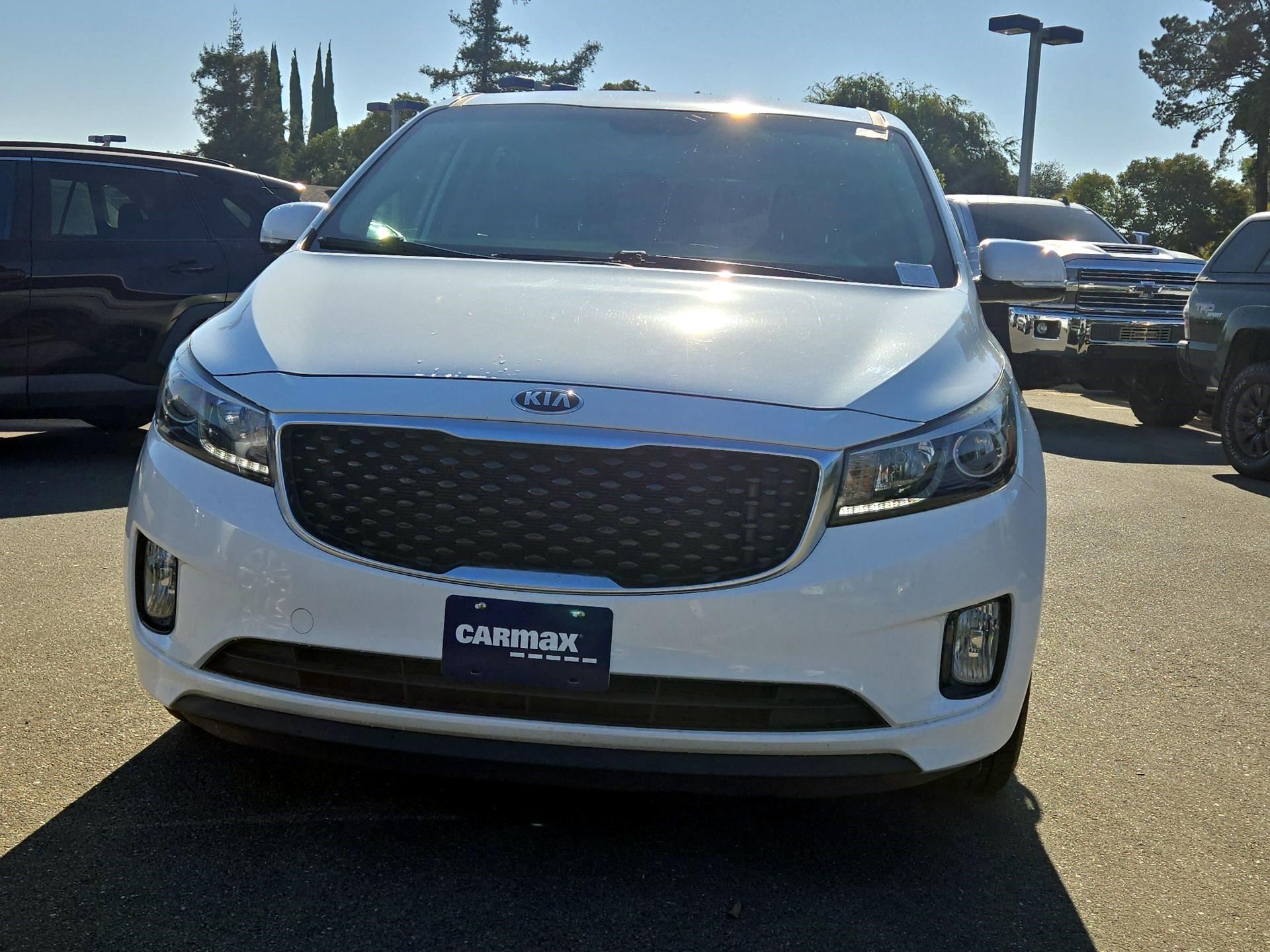 Thumbnail: 2016 Kia Sedona - 2