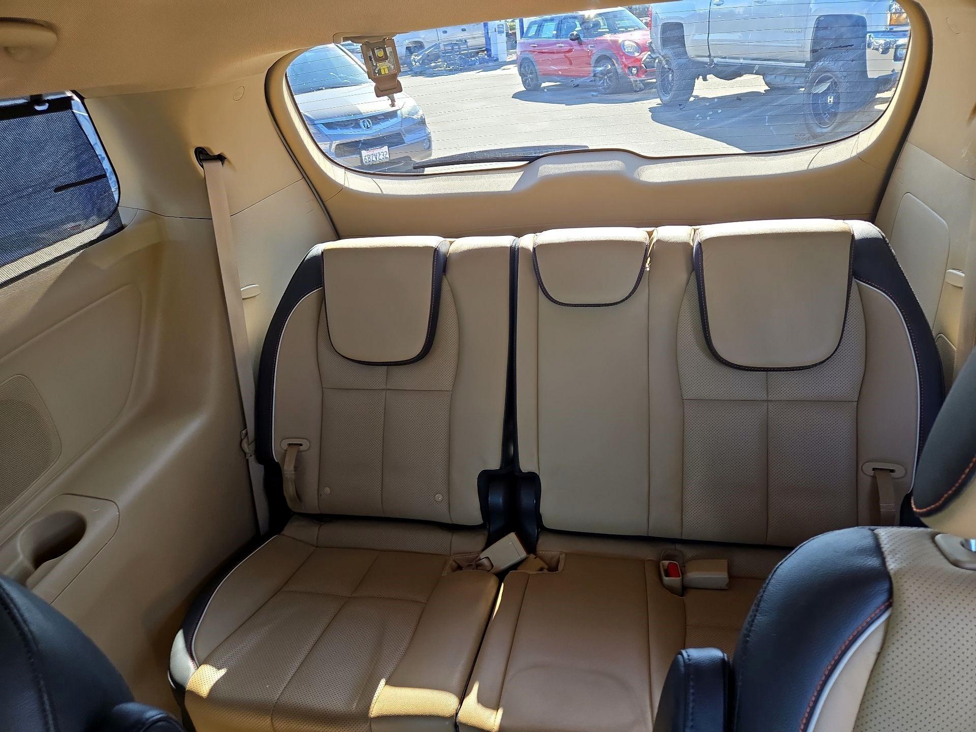 Thumbnail: 2016 Kia Sedona - 19