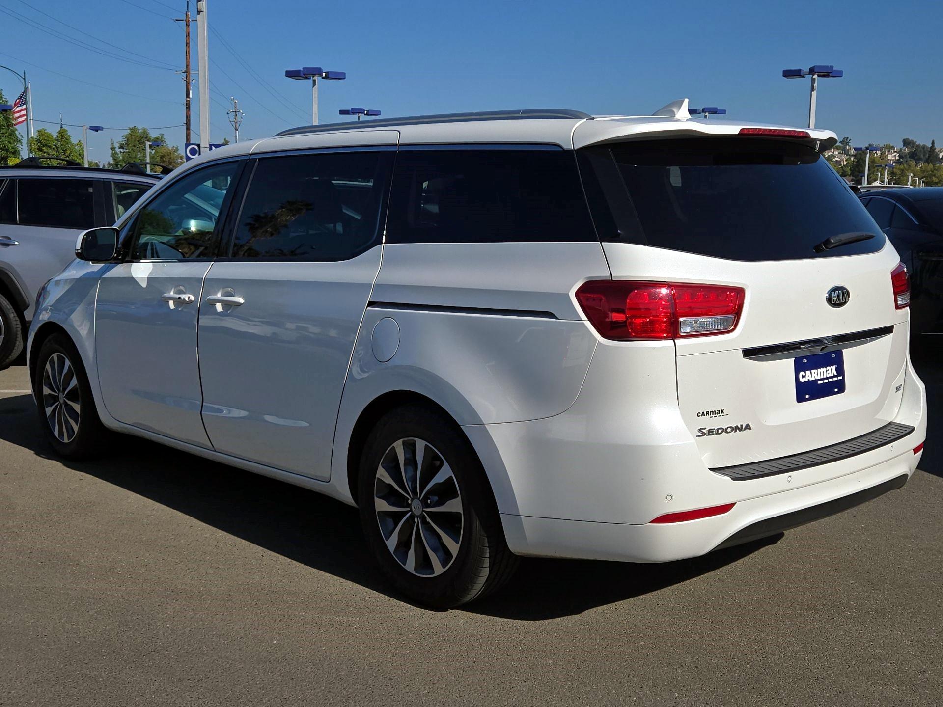 Thumbnail: 2016 Kia Sedona - 7