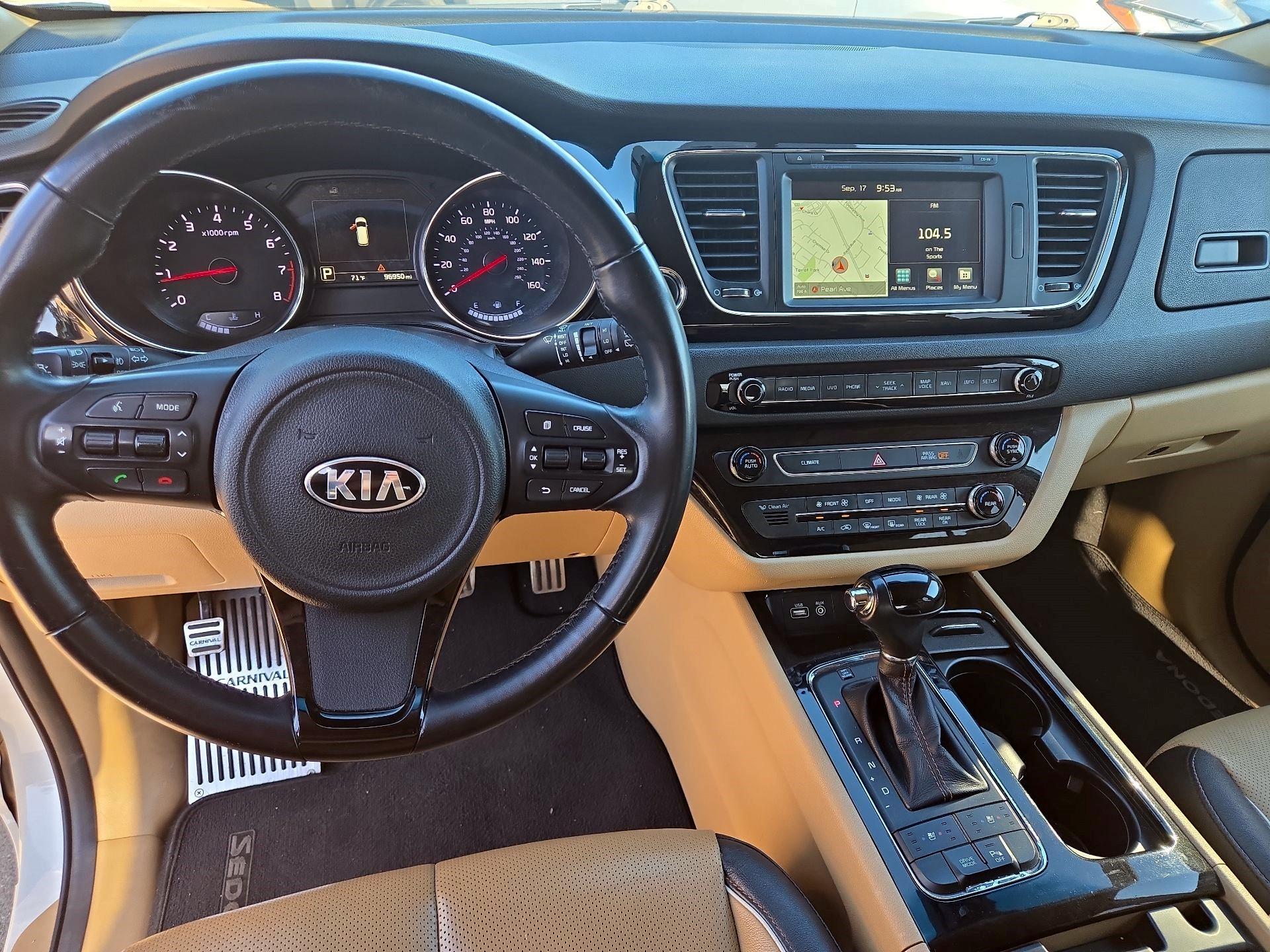 Thumbnail: 2016 Kia Sedona - 8
