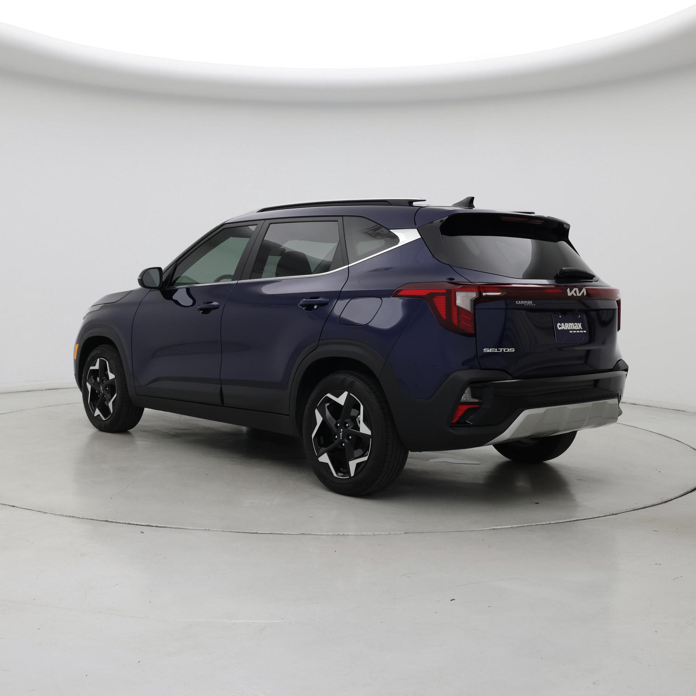 Thumbnail: 2024 Kia Seltos - 2