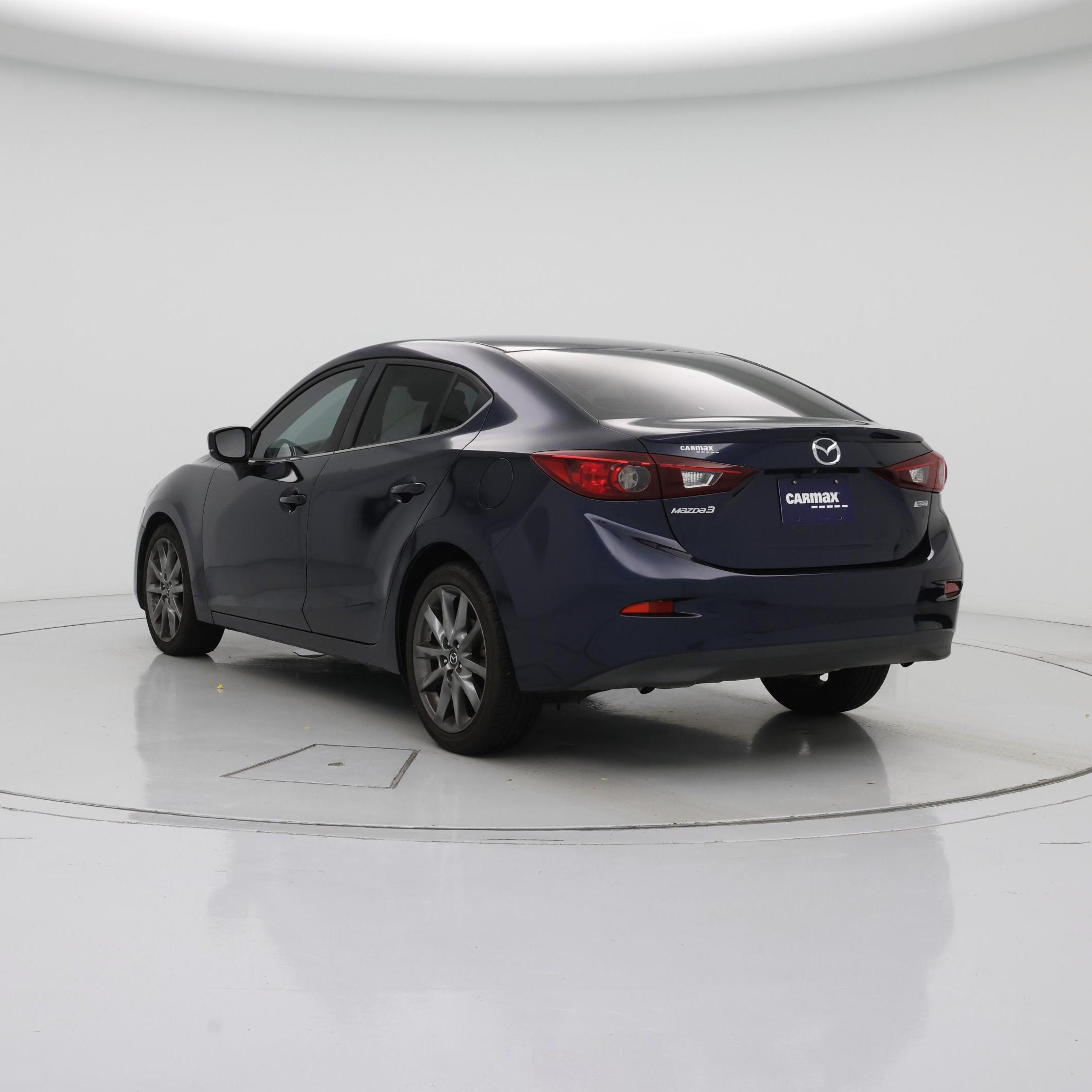 Thumbnail: 2018 Mazda Mazda3 - 2