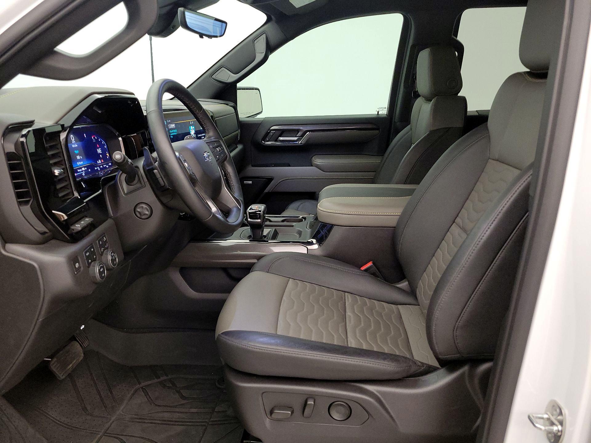Thumbnail: 2024 Chevrolet Silverado 1500 - 11