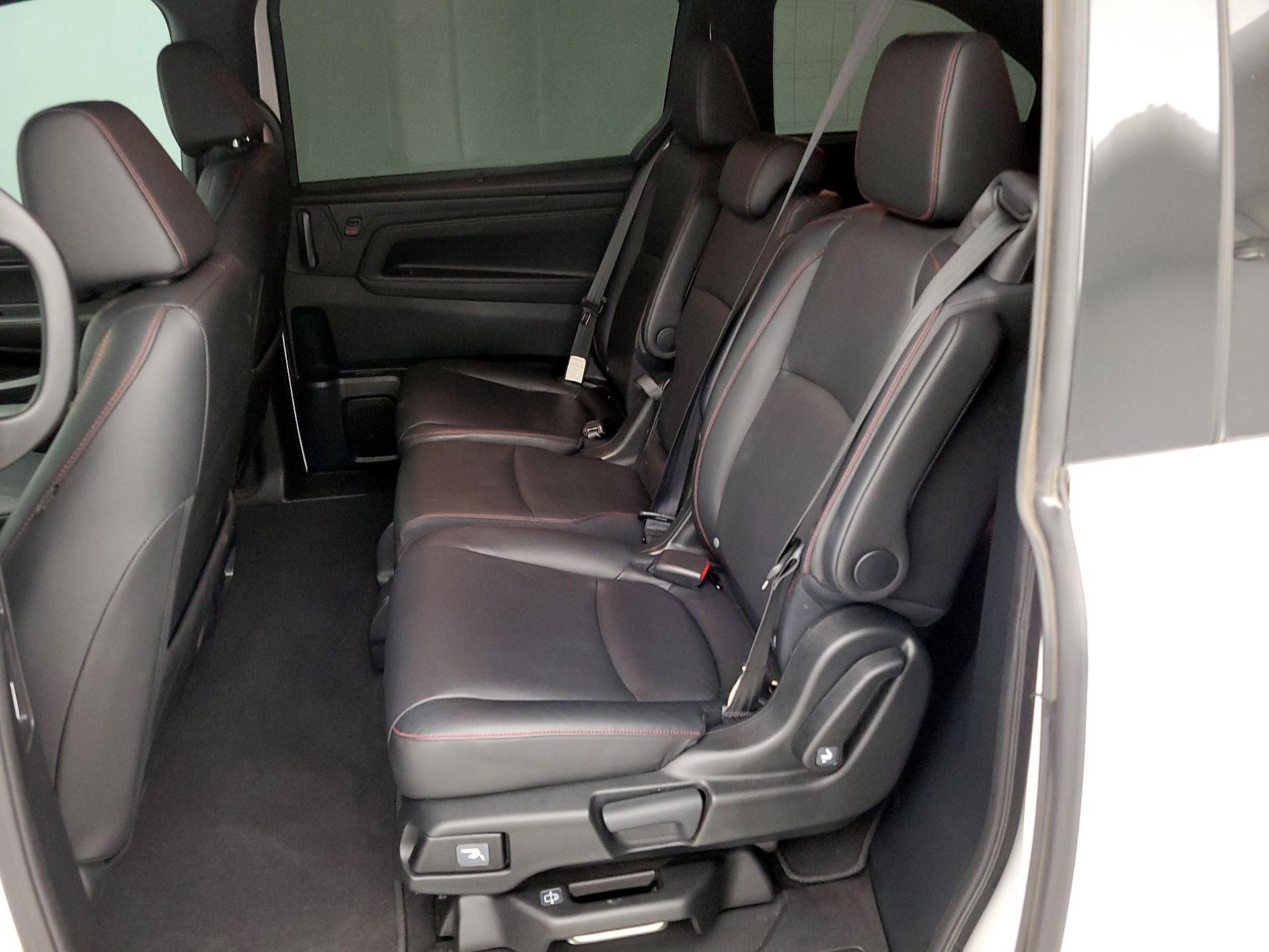 Thumbnail: 2024 Honda Odyssey - 20