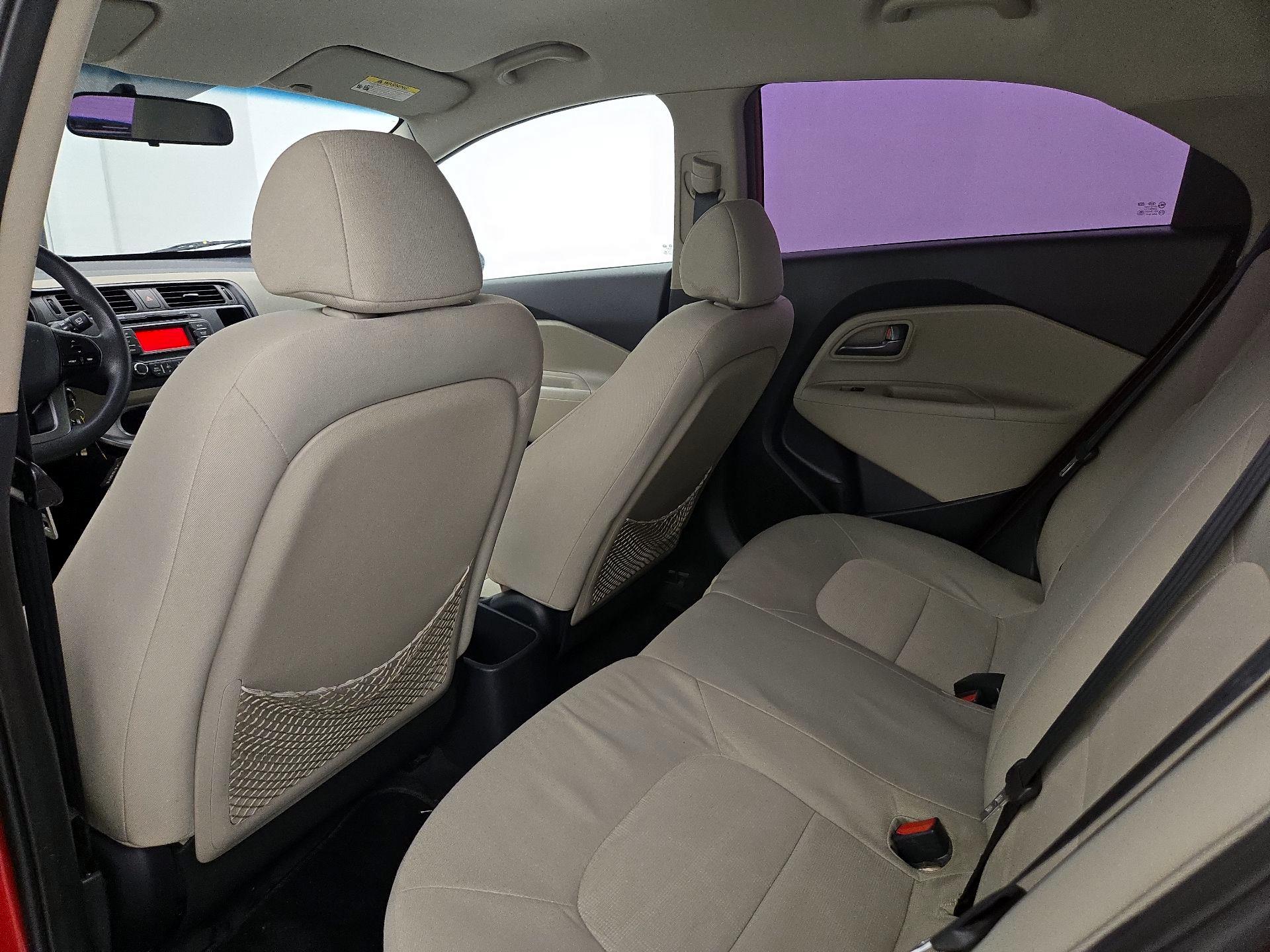 Thumbnail: 2013 Kia Rio5 - 18