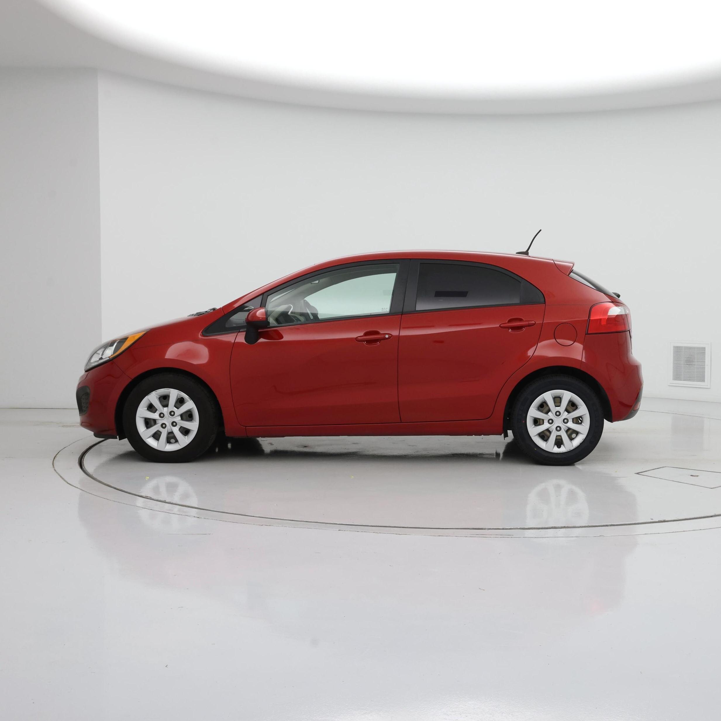 Thumbnail: 2013 Kia Rio5 - 3
