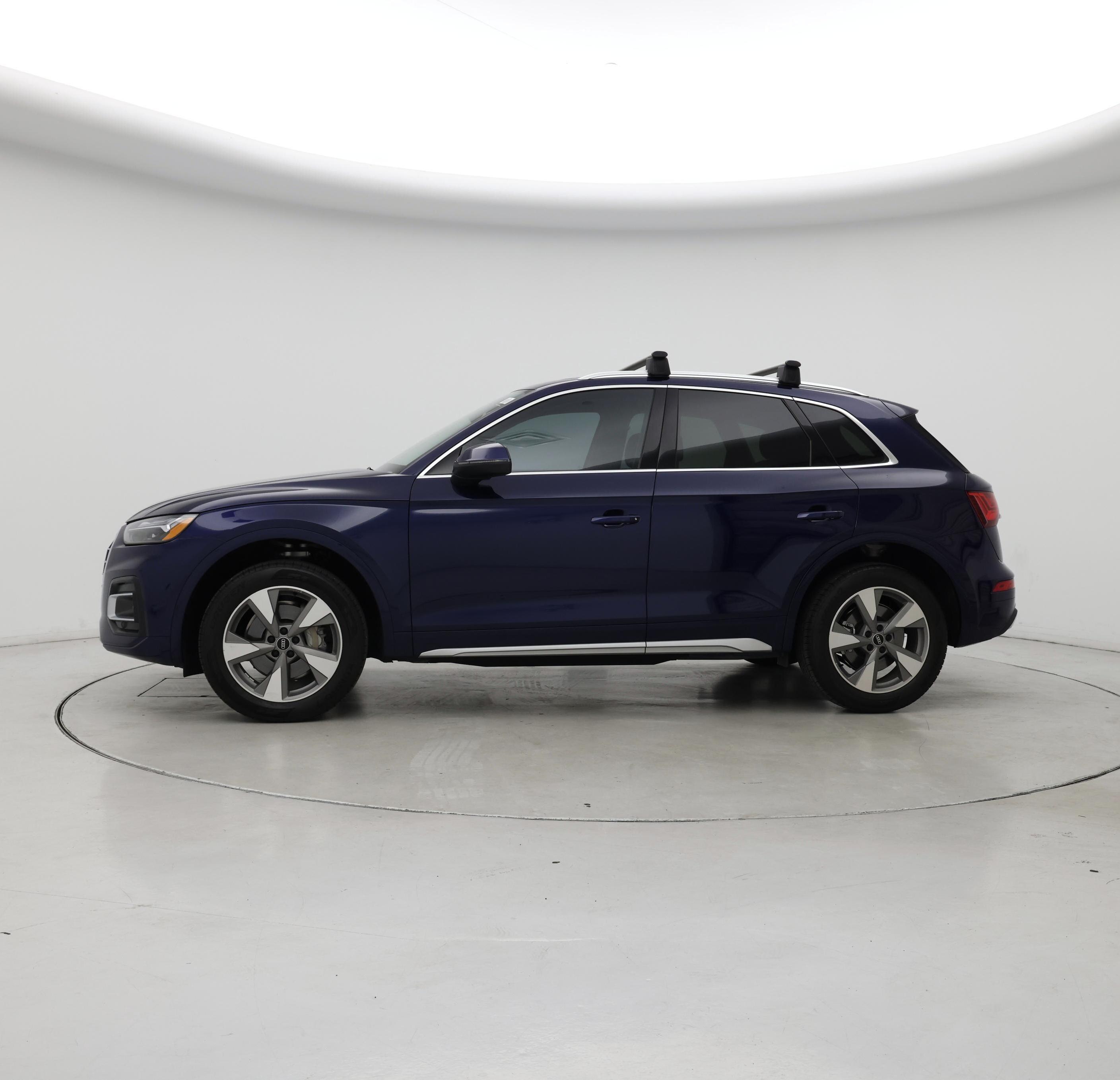Thumbnail: 2023 Audi Q5 - 3