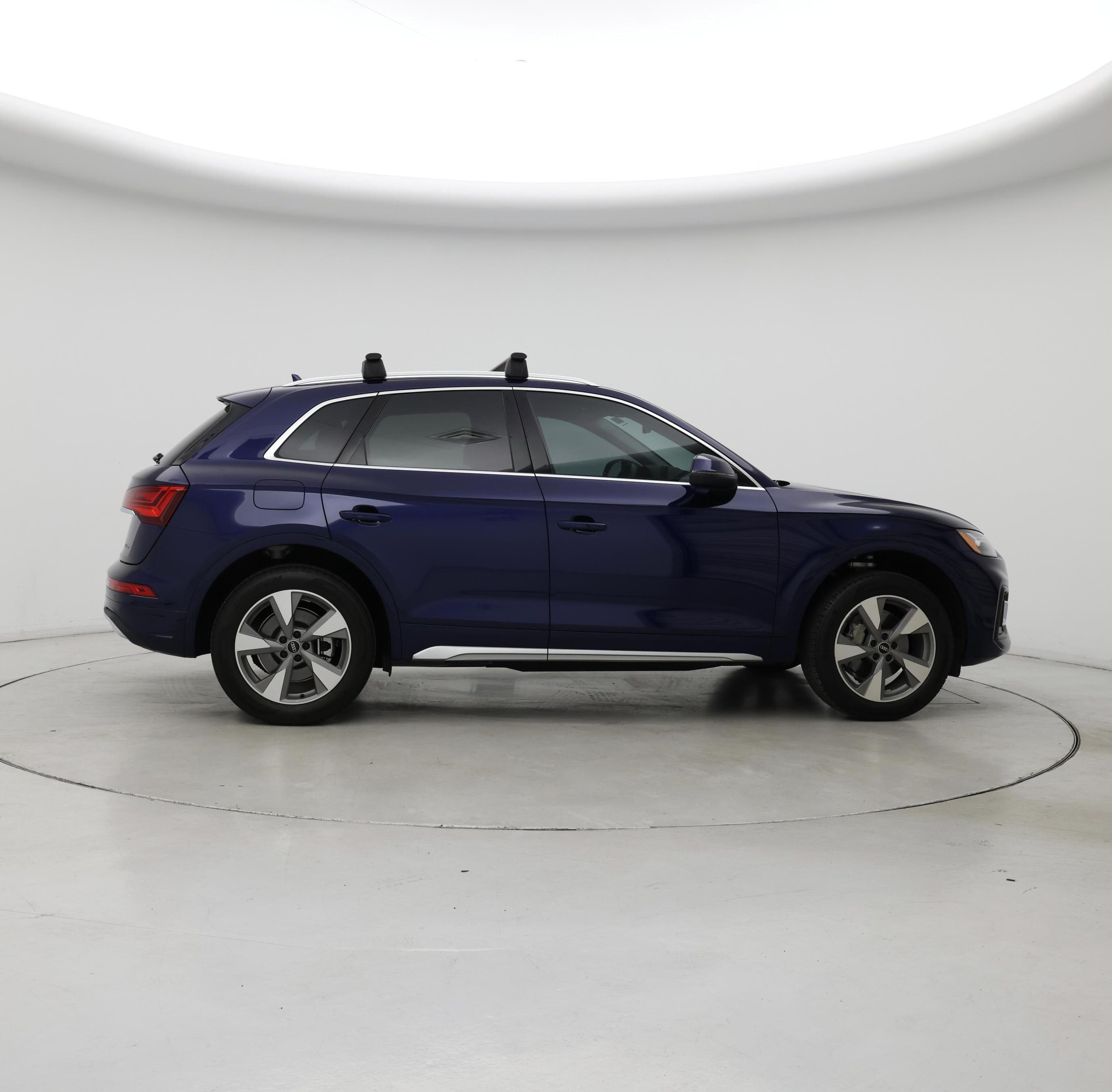 Thumbnail: 2023 Audi Q5 - 7