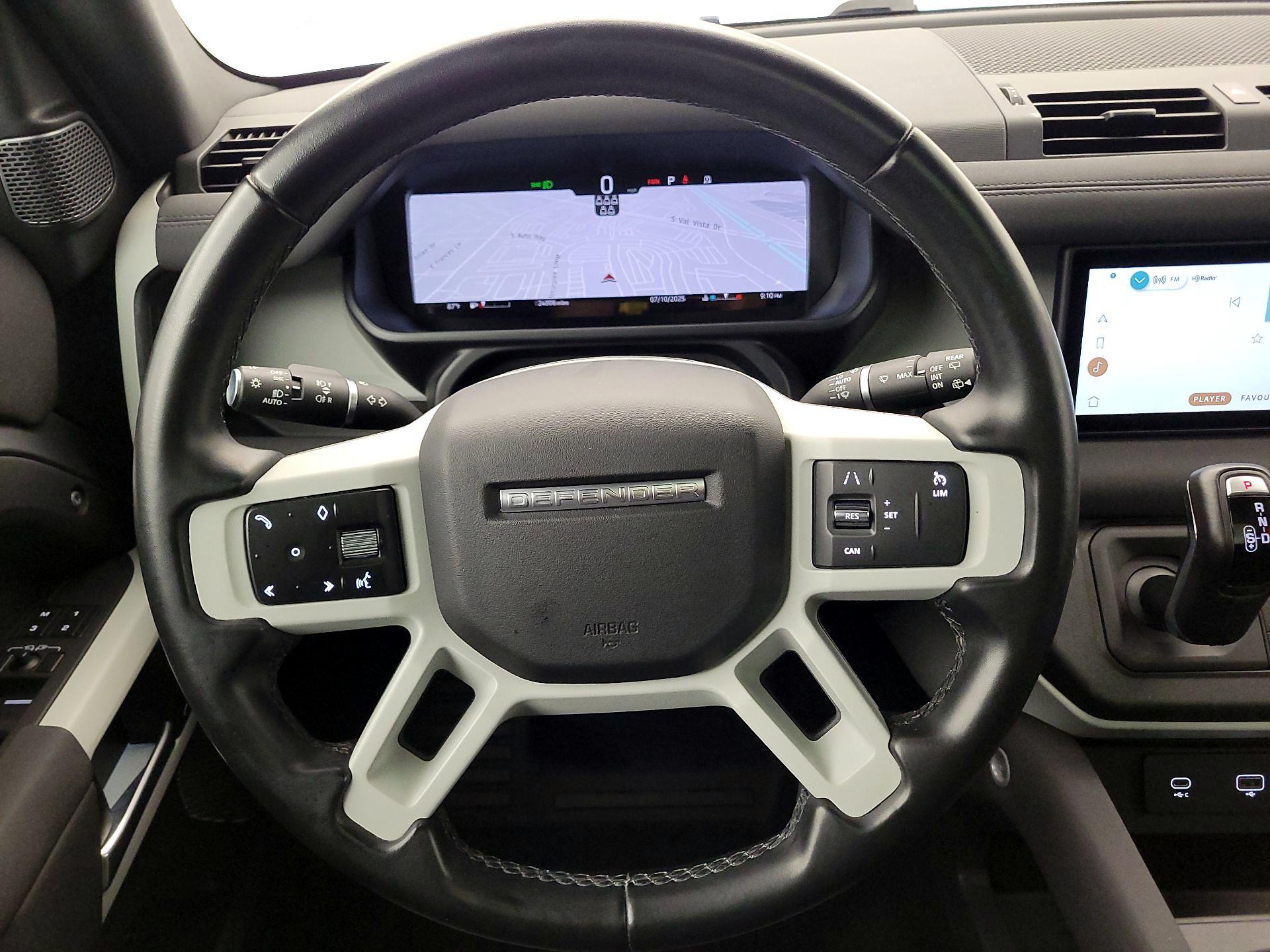 Thumbnail: 2023 Land Rover Defender - 10