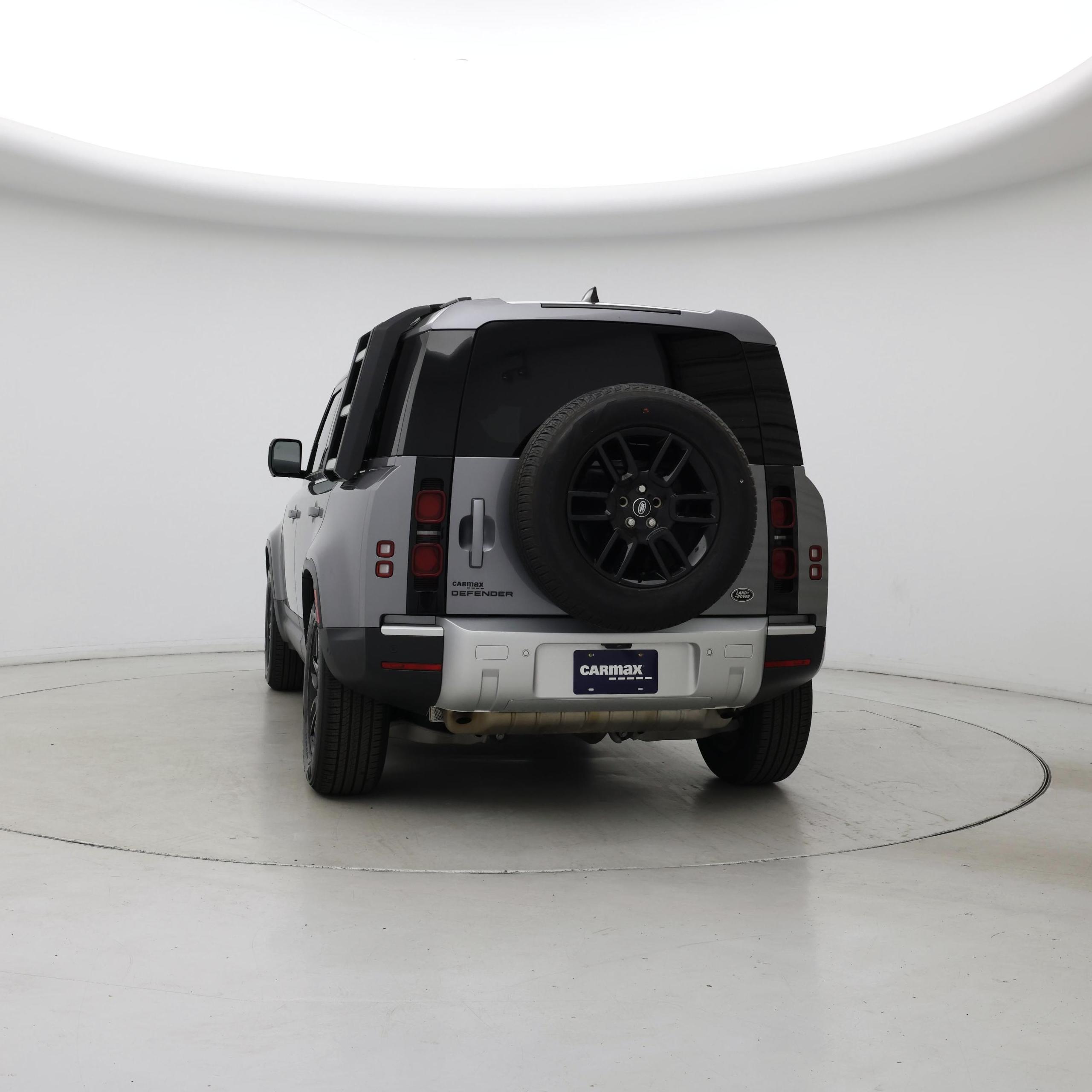 Thumbnail: 2023 Land Rover Defender - 6