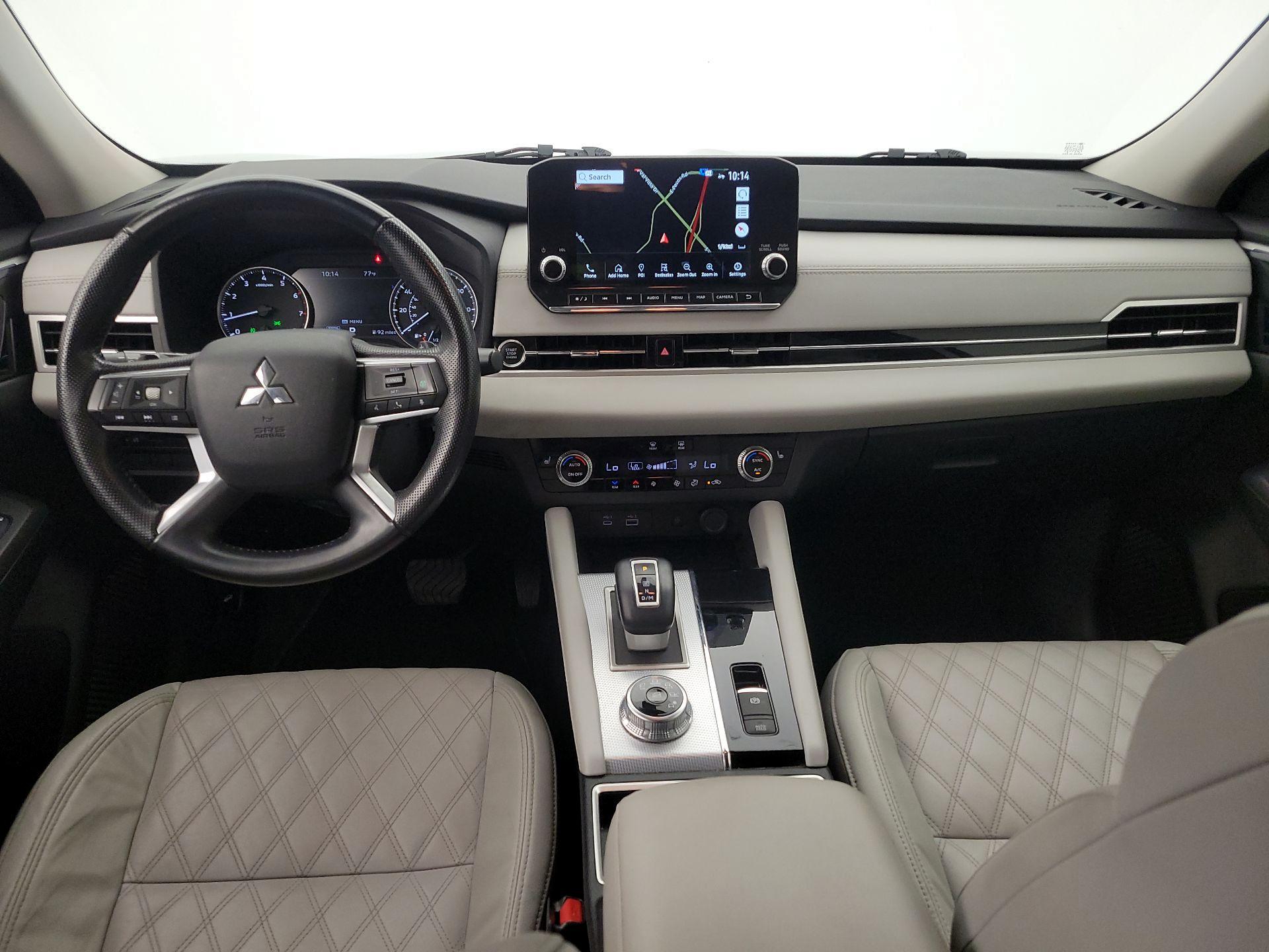 Thumbnail: 2022 Mitsubishi Outlander - 9
