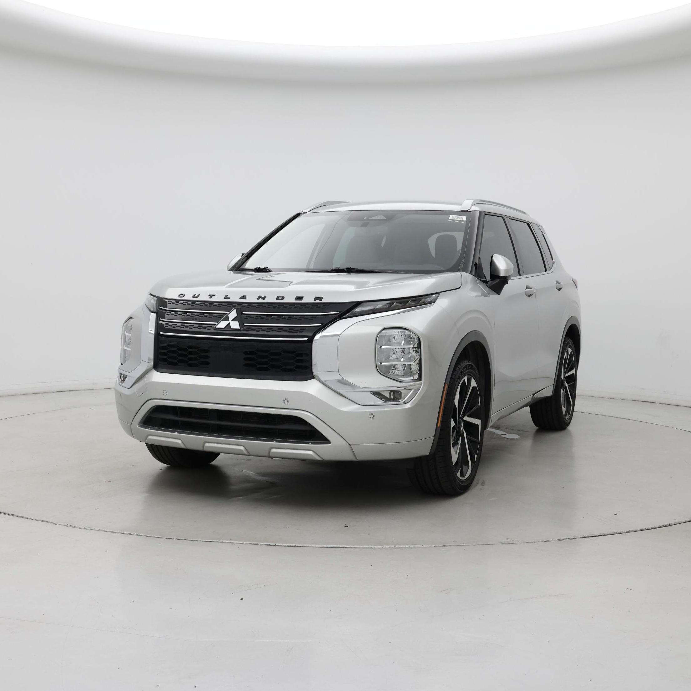 Thumbnail: 2022 Mitsubishi Outlander - 4