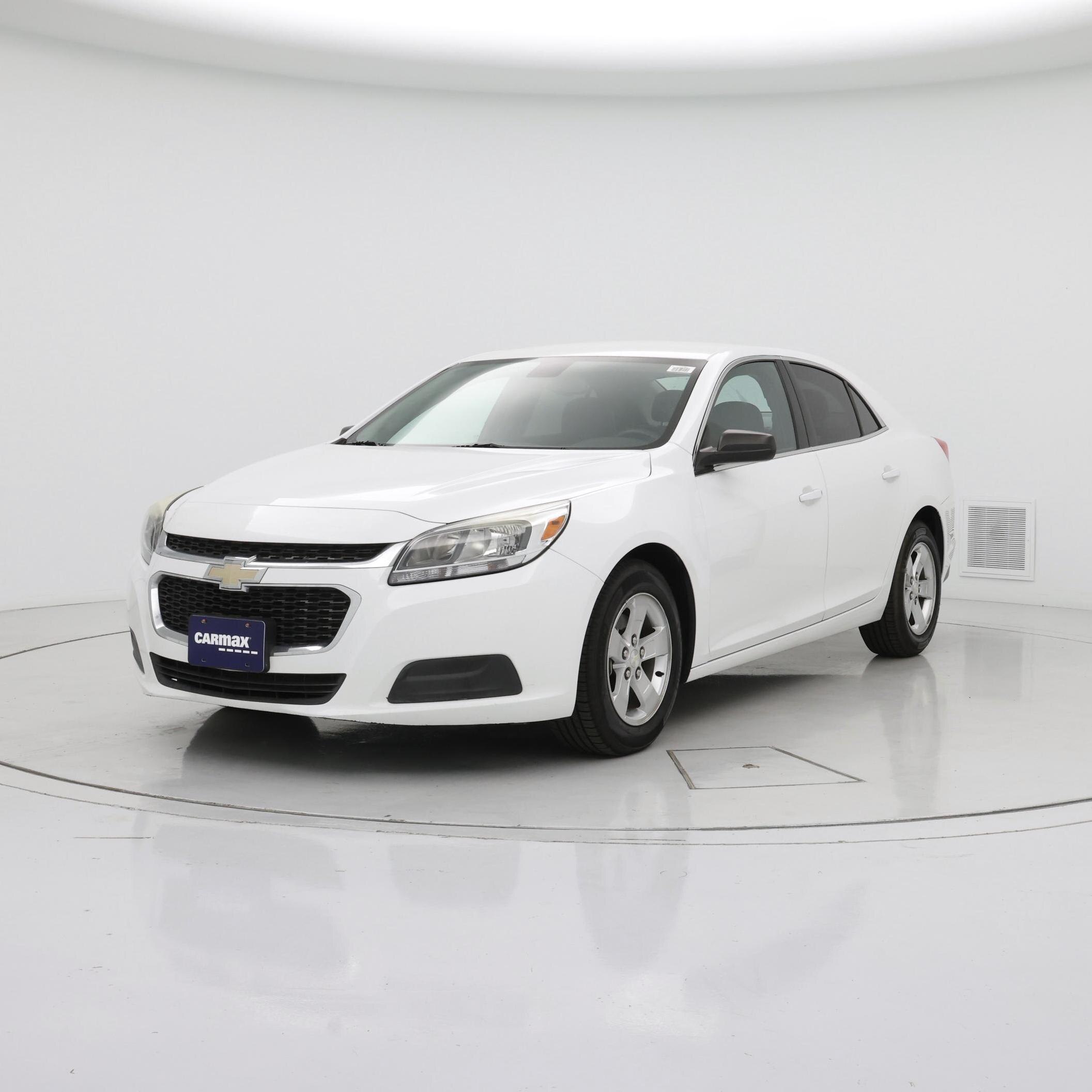 Thumbnail: 2015 Chevrolet Malibu - 4