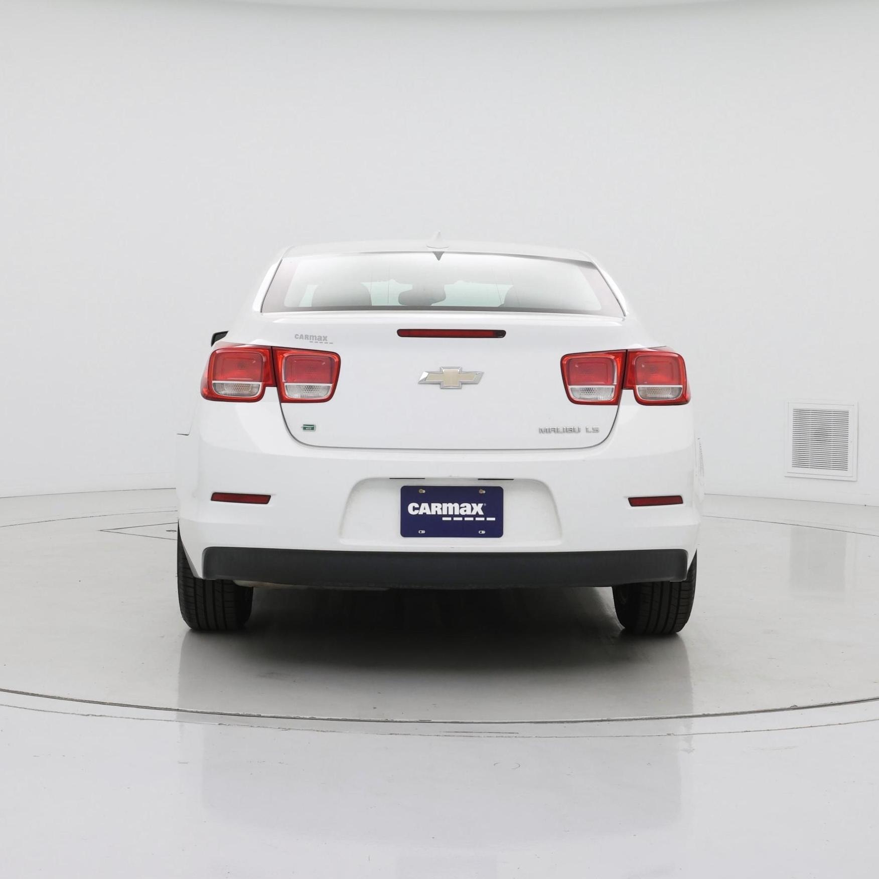 Thumbnail: 2015 Chevrolet Malibu - 6