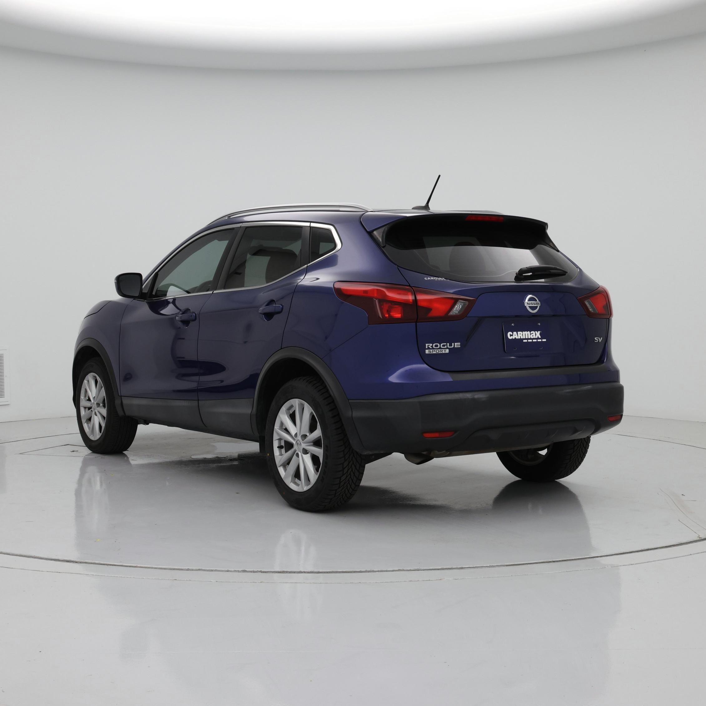 Thumbnail: 2018 Nissan Rogue Sport - 2
