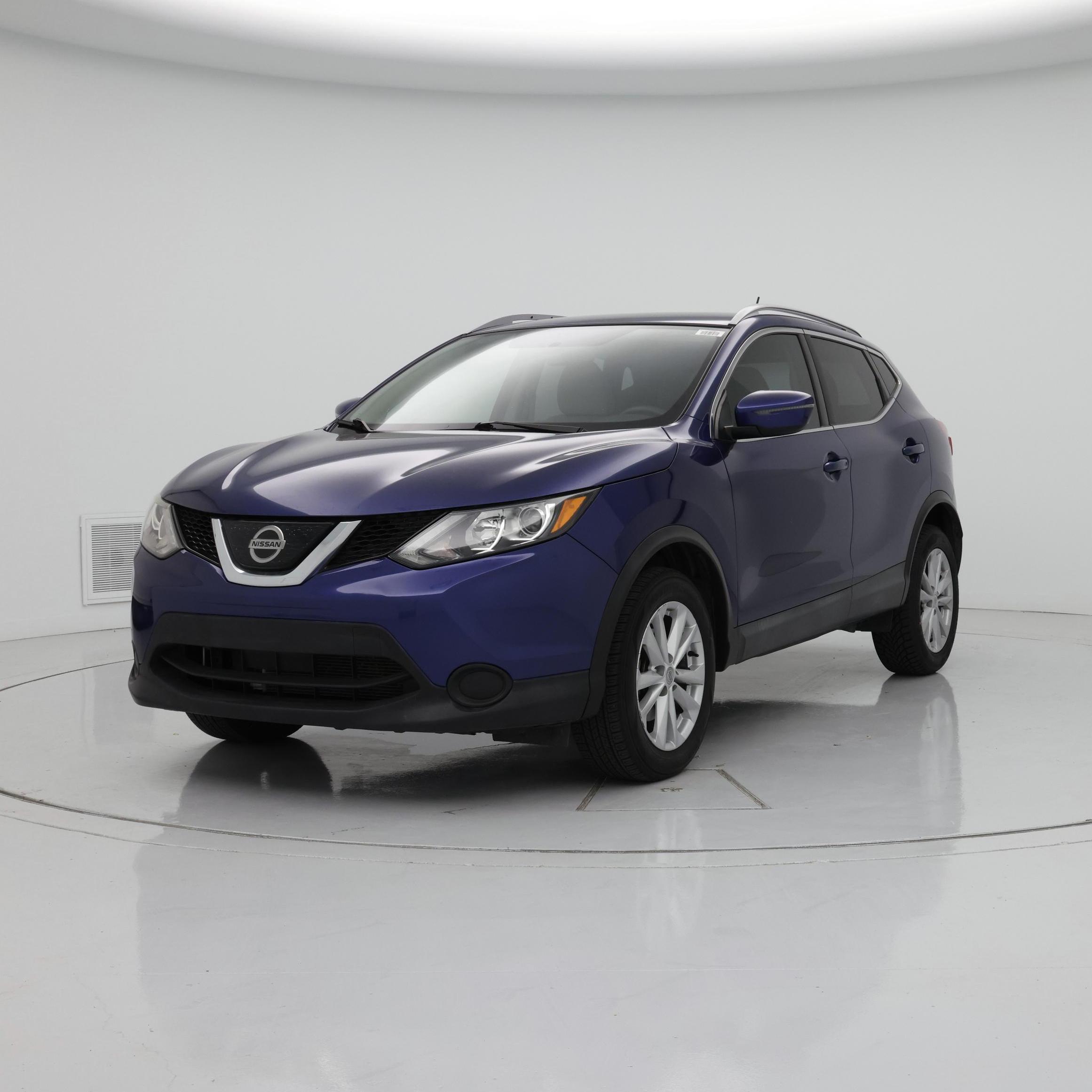 Thumbnail: 2018 Nissan Rogue Sport - 4