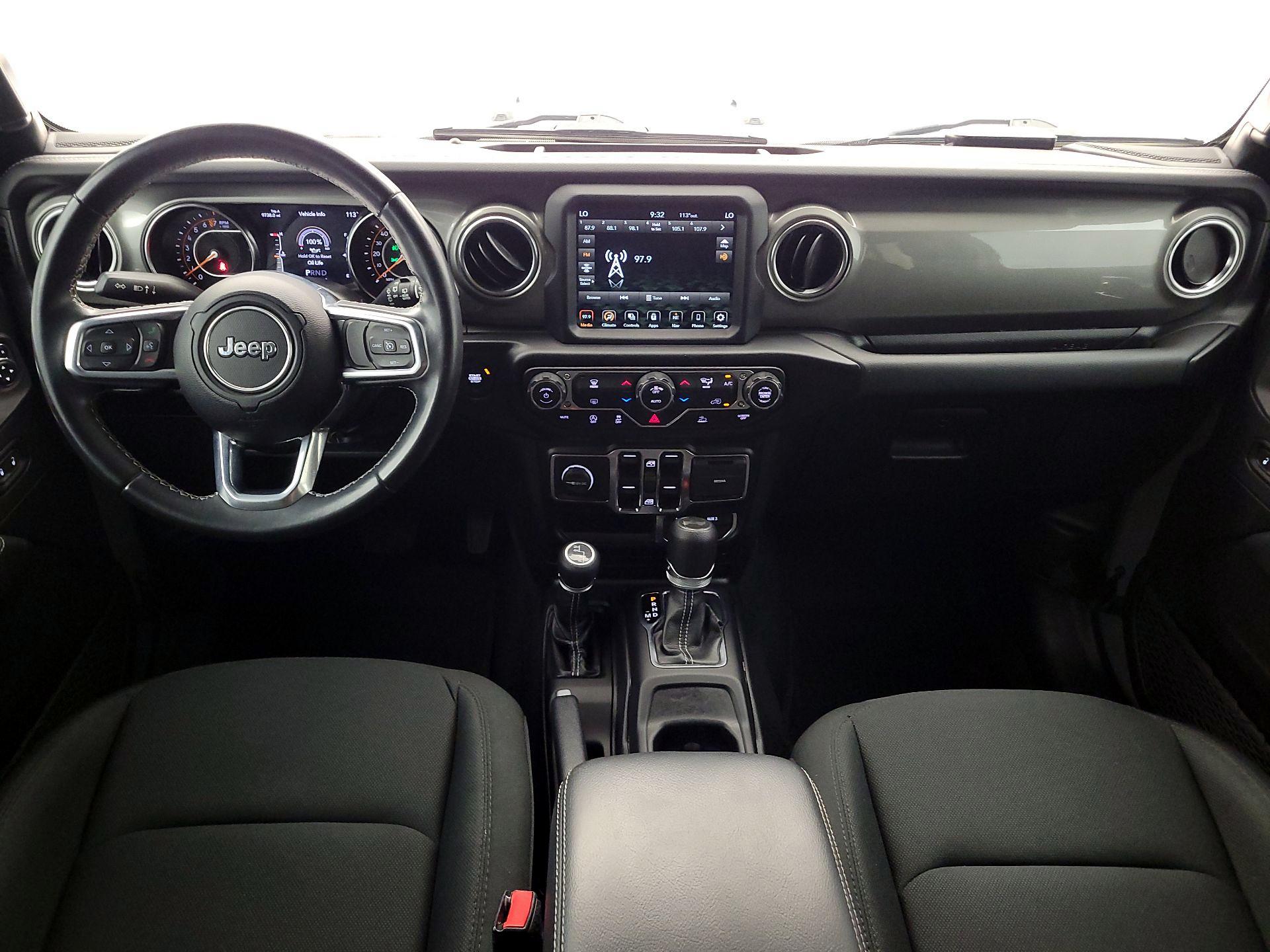 Thumbnail: 2022 Jeep Wrangler - 9