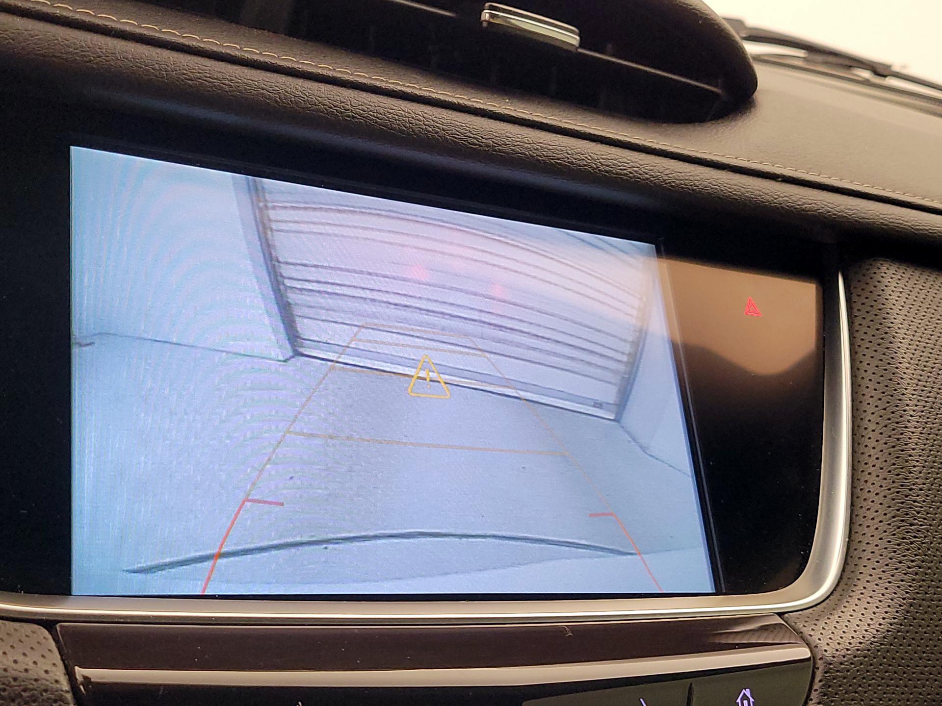 Thumbnail: 2019 Cadillac XT5 - 15