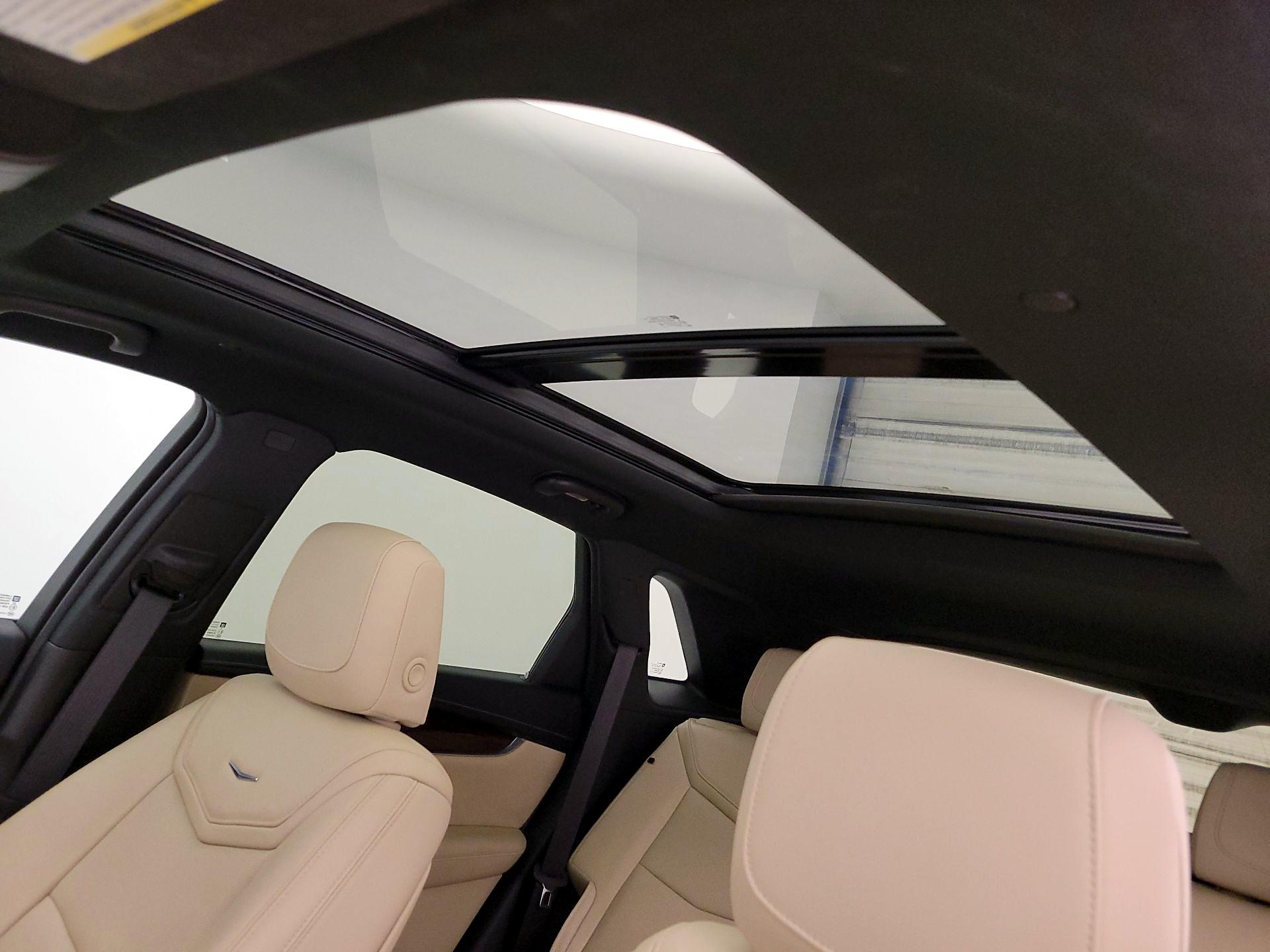 Thumbnail: 2019 Cadillac XT5 - 19
