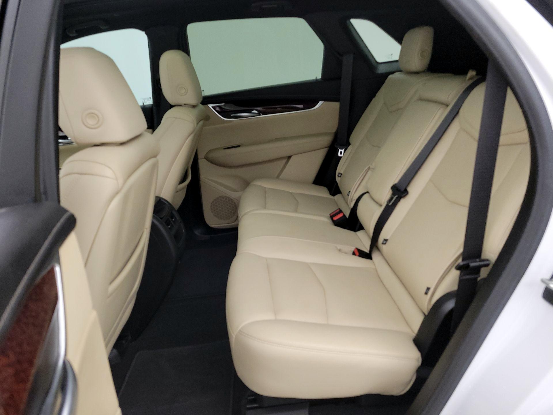 Thumbnail: 2019 Cadillac XT5 - 20