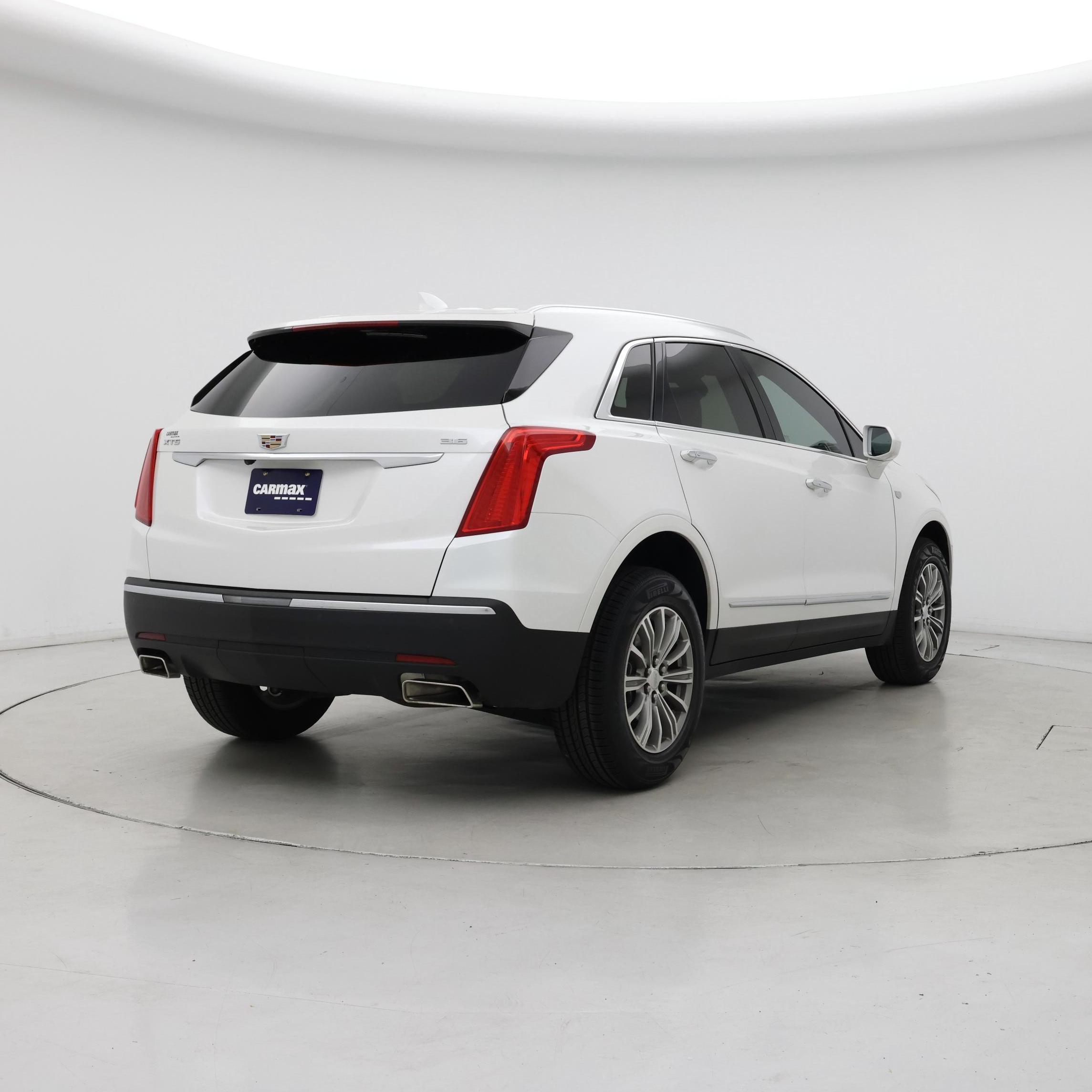 Thumbnail: 2019 Cadillac XT5 - 8