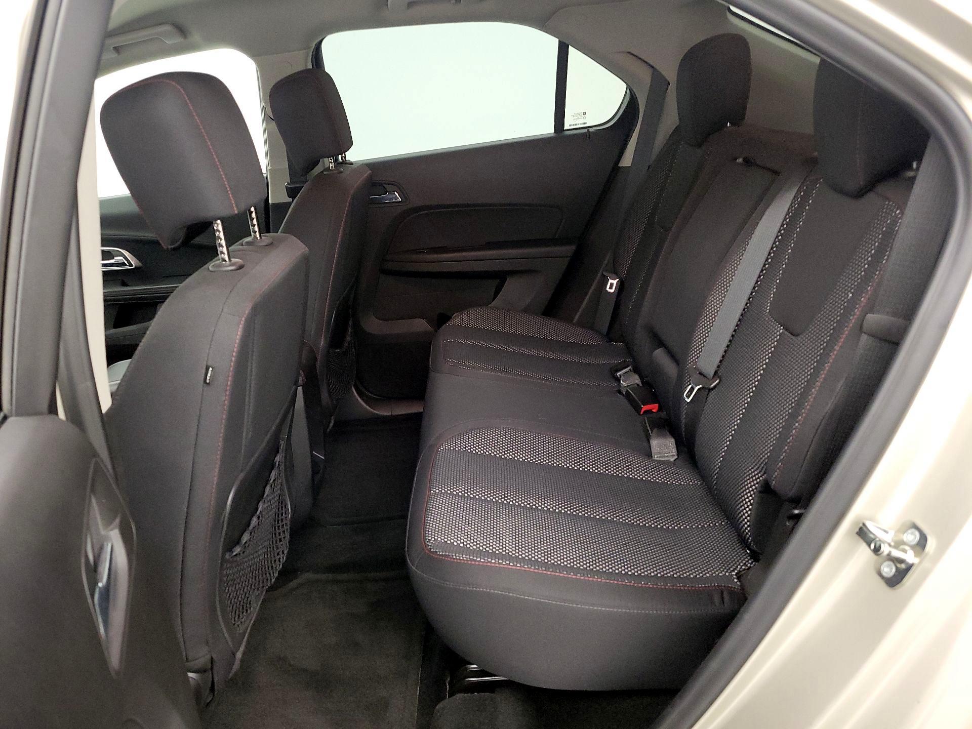 Thumbnail: 2015 Chevrolet Equinox - 17