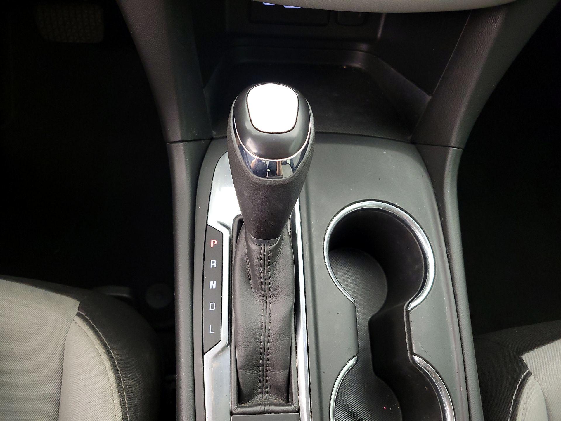 Thumbnail: 2019 Chevrolet Equinox - 17