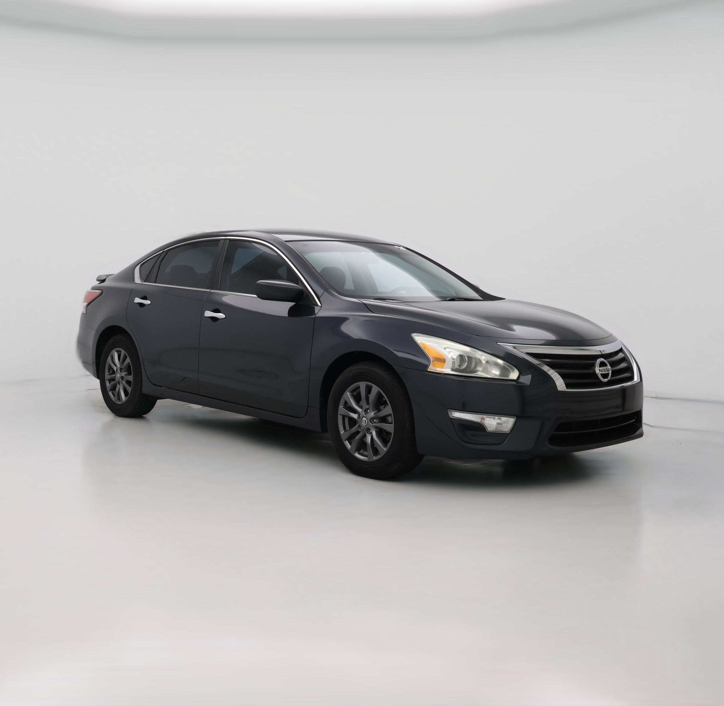 Thumbnail: 2015 Nissan Altima - 1