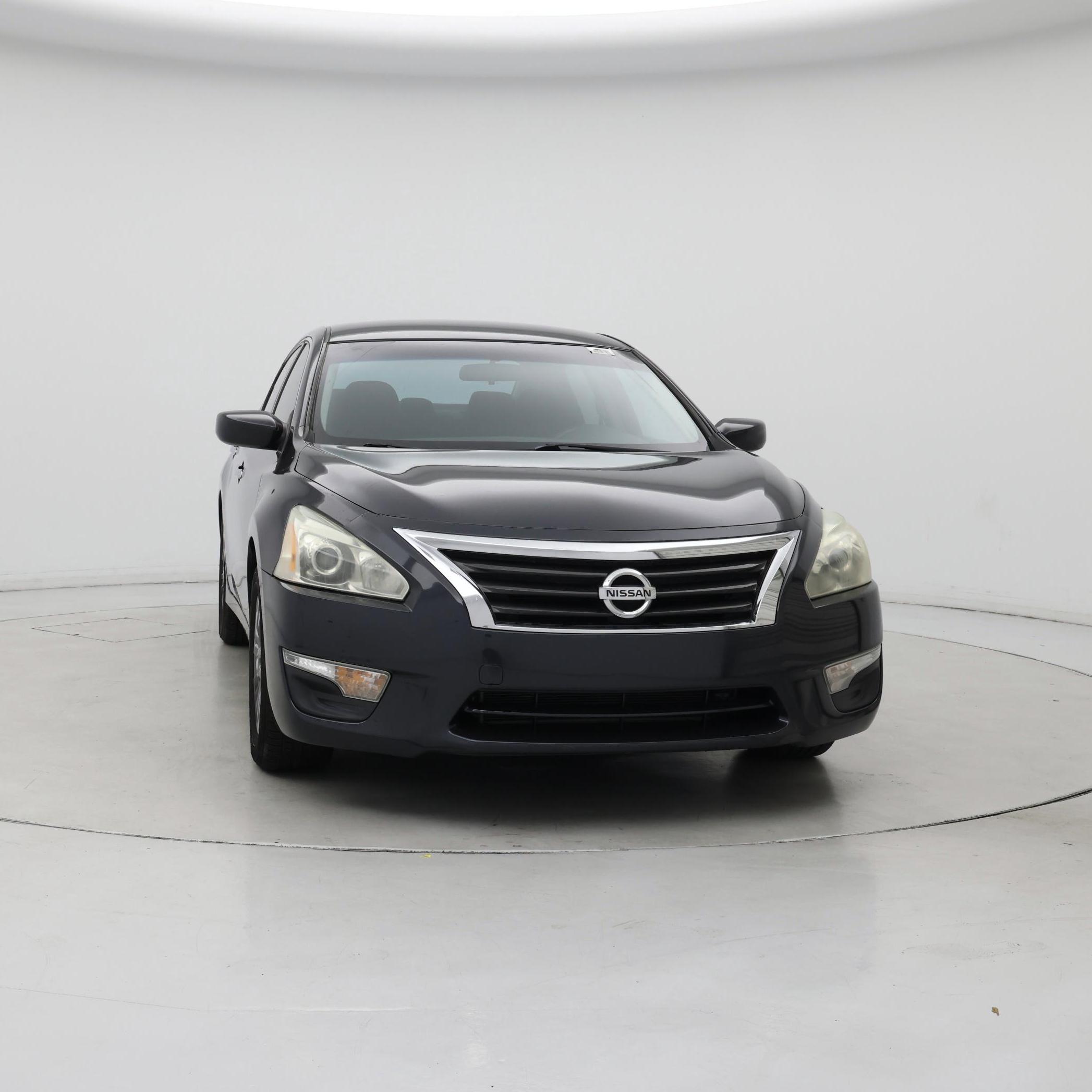 Thumbnail: 2015 Nissan Altima - 5