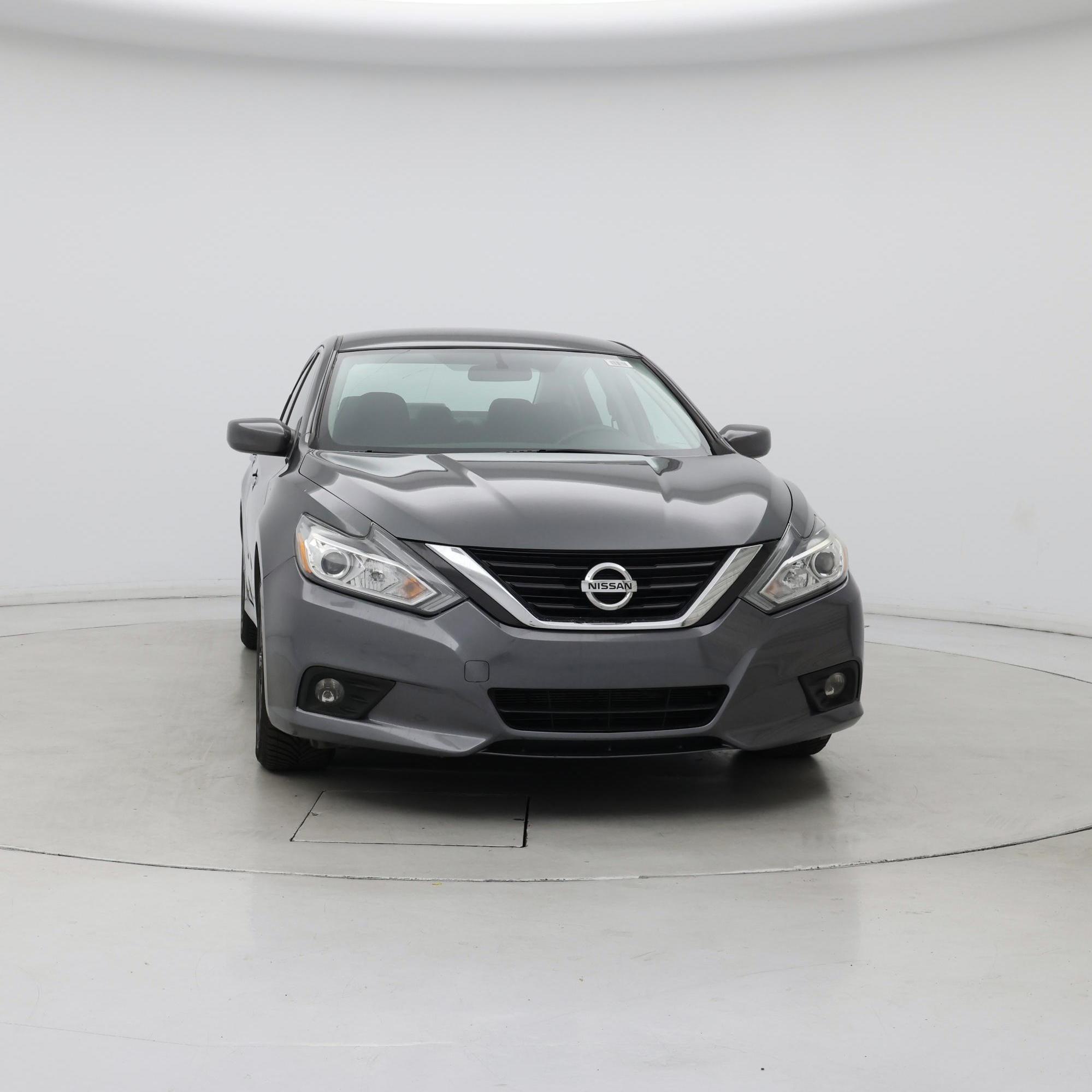Thumbnail: 2018 Nissan Altima - 5