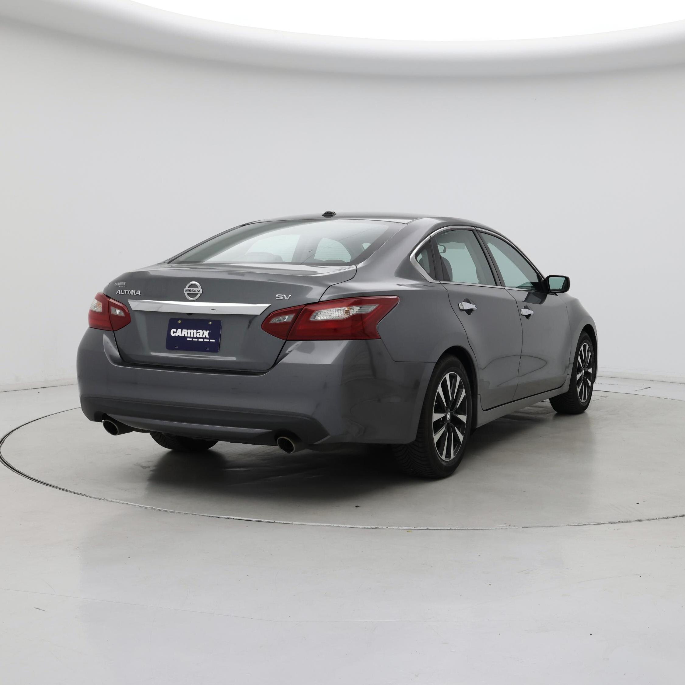 Thumbnail: 2018 Nissan Altima - 8