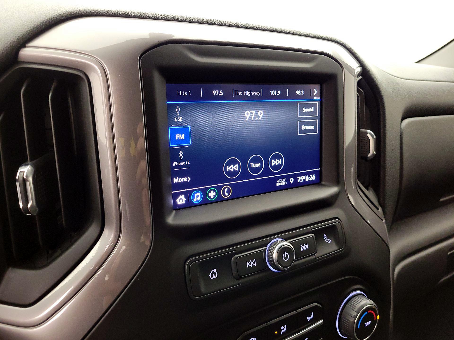 Thumbnail: 2022 Chevrolet Silverado 1500 - 15