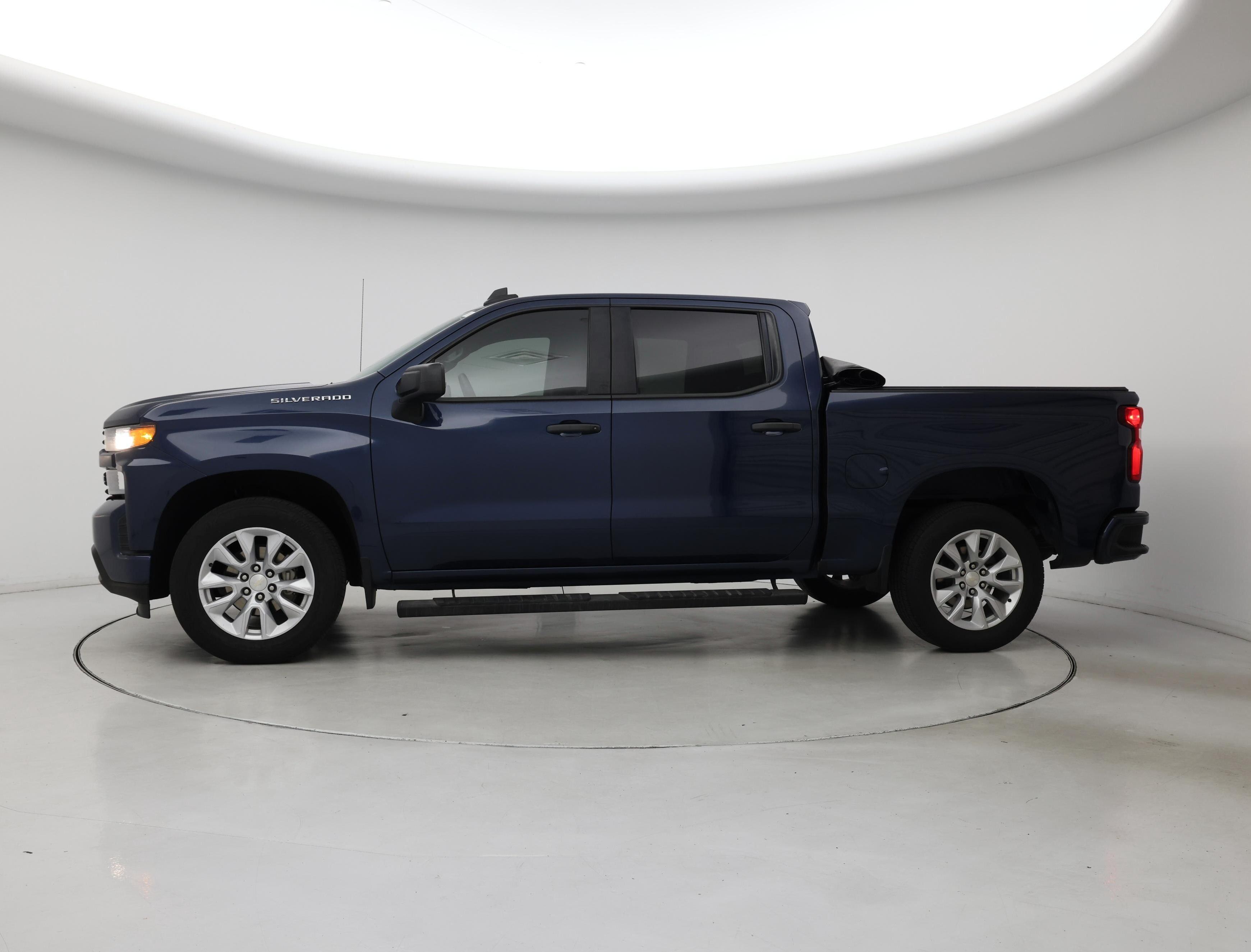 Thumbnail: 2022 Chevrolet Silverado 1500 - 3