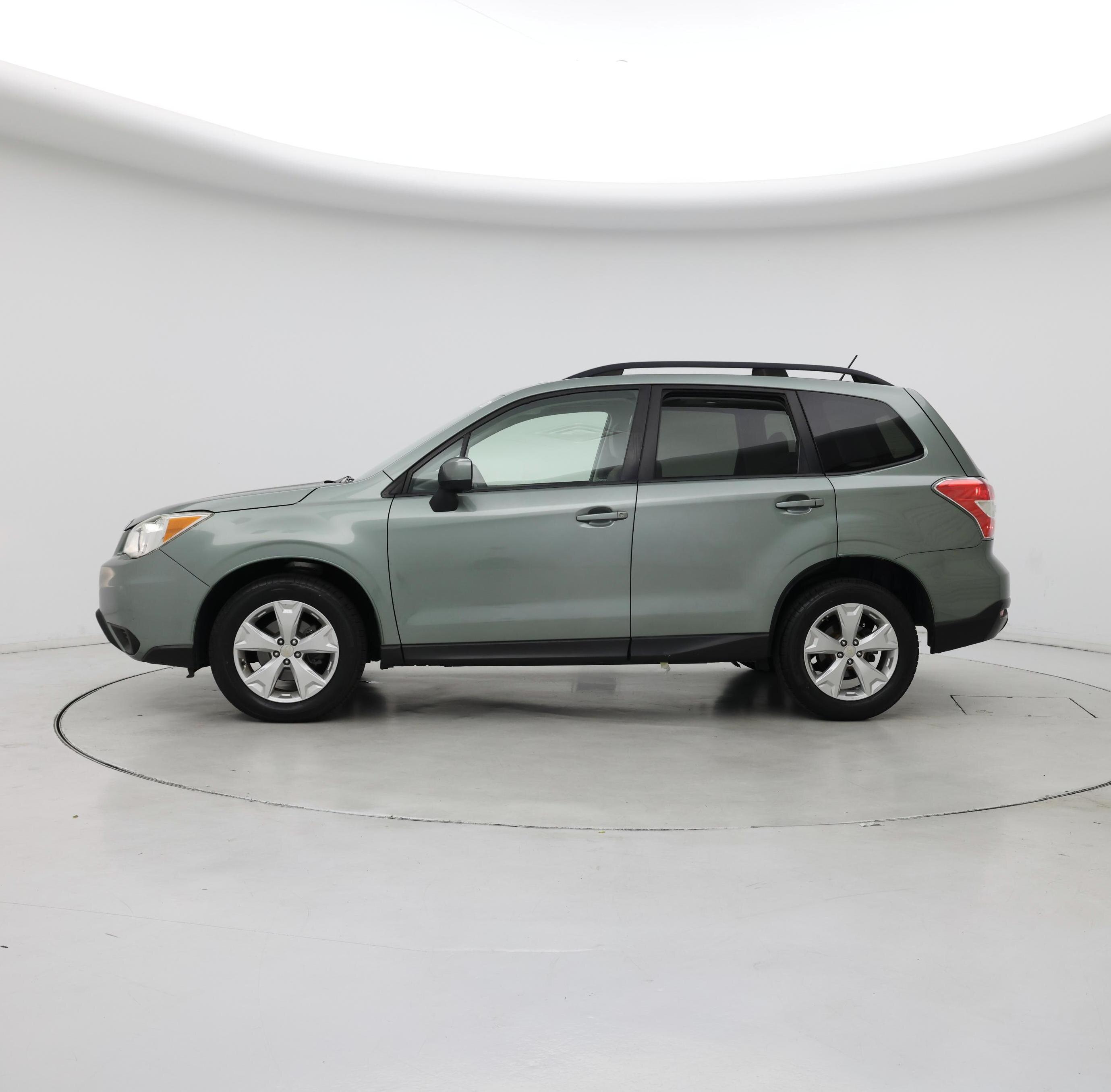 Thumbnail: 2015 Subaru Forester - 3