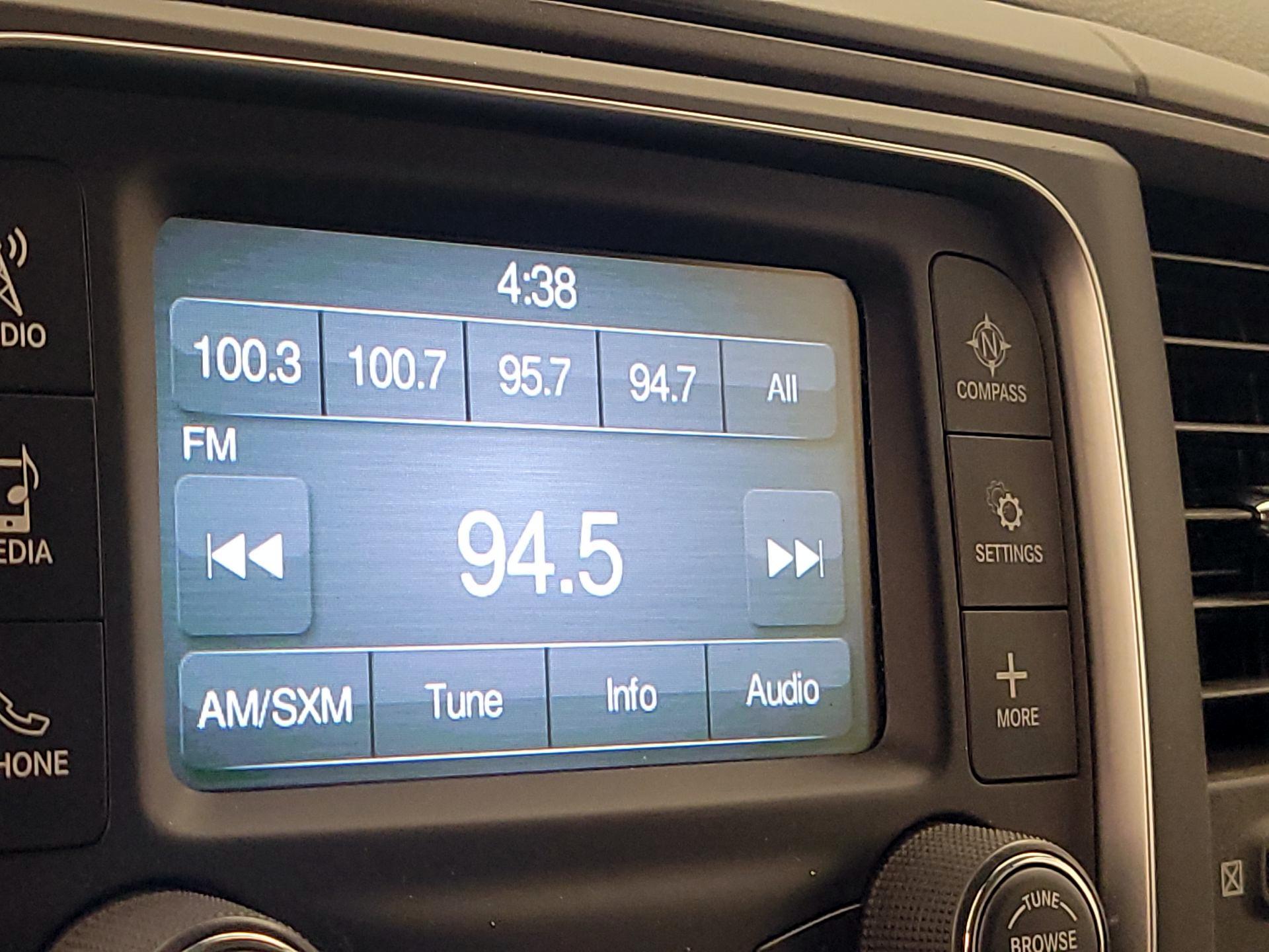Thumbnail: 2019 RAM 1500 Classic - 15