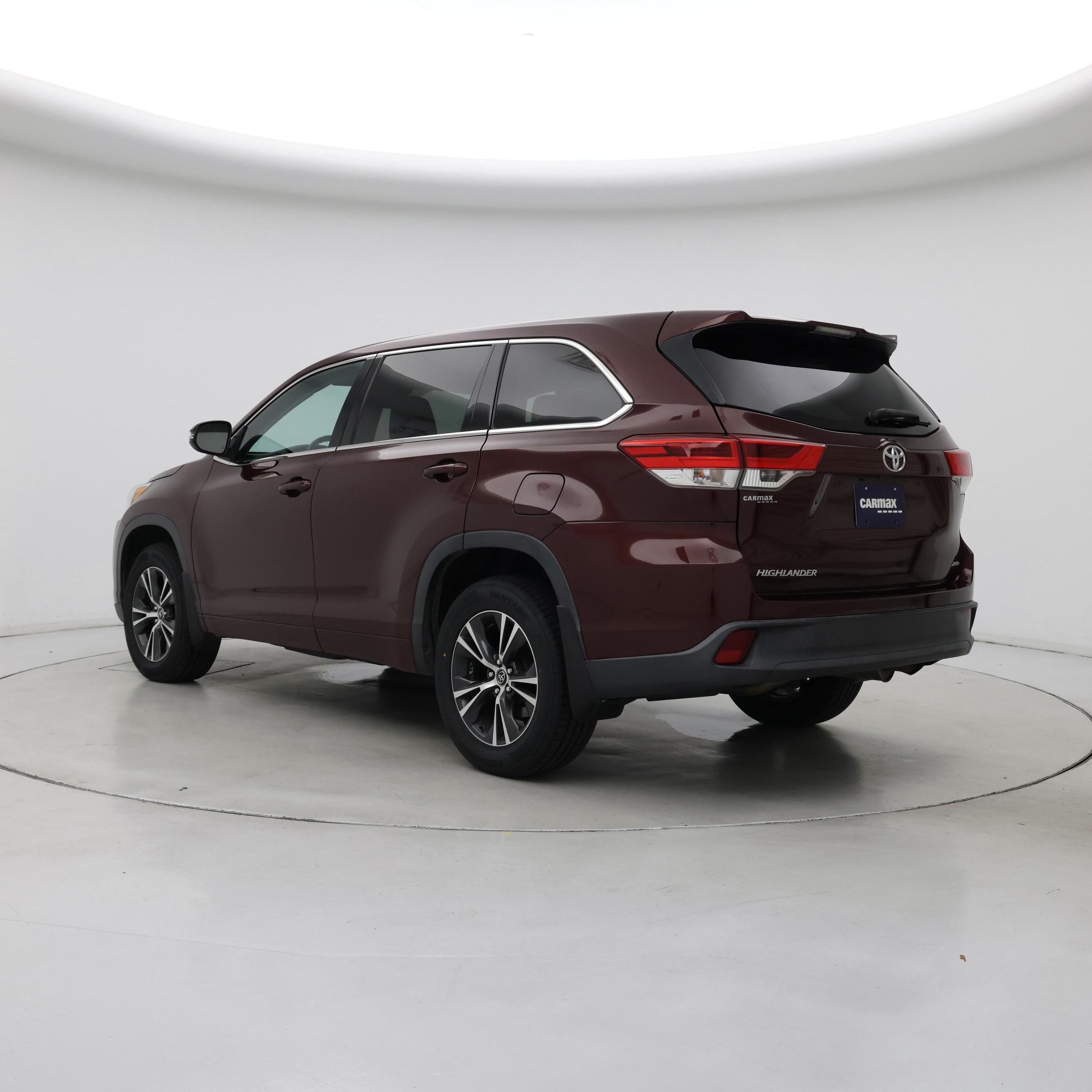 Thumbnail: 2018 Toyota Highlander - 2