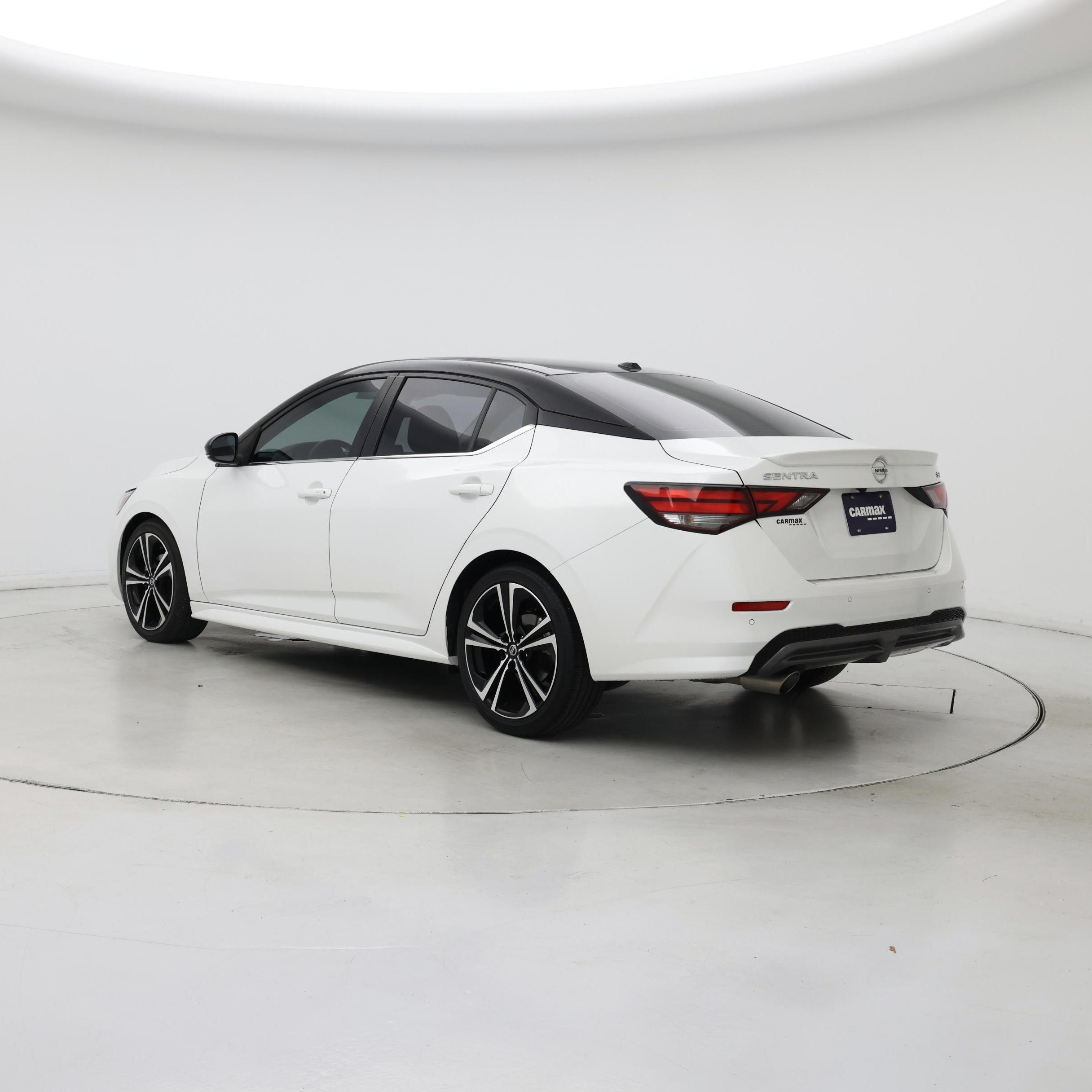 Thumbnail: 2021 Nissan Sentra - 2