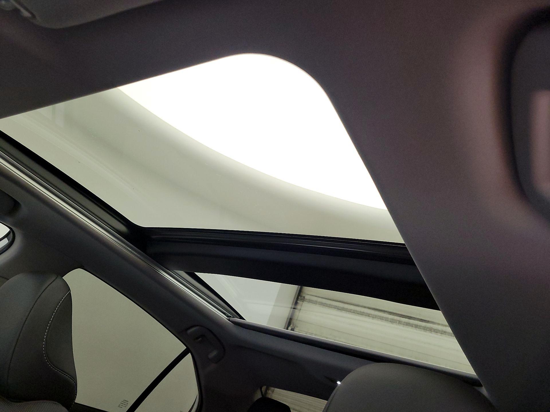Thumbnail: 2024 Toyota Camry - 20