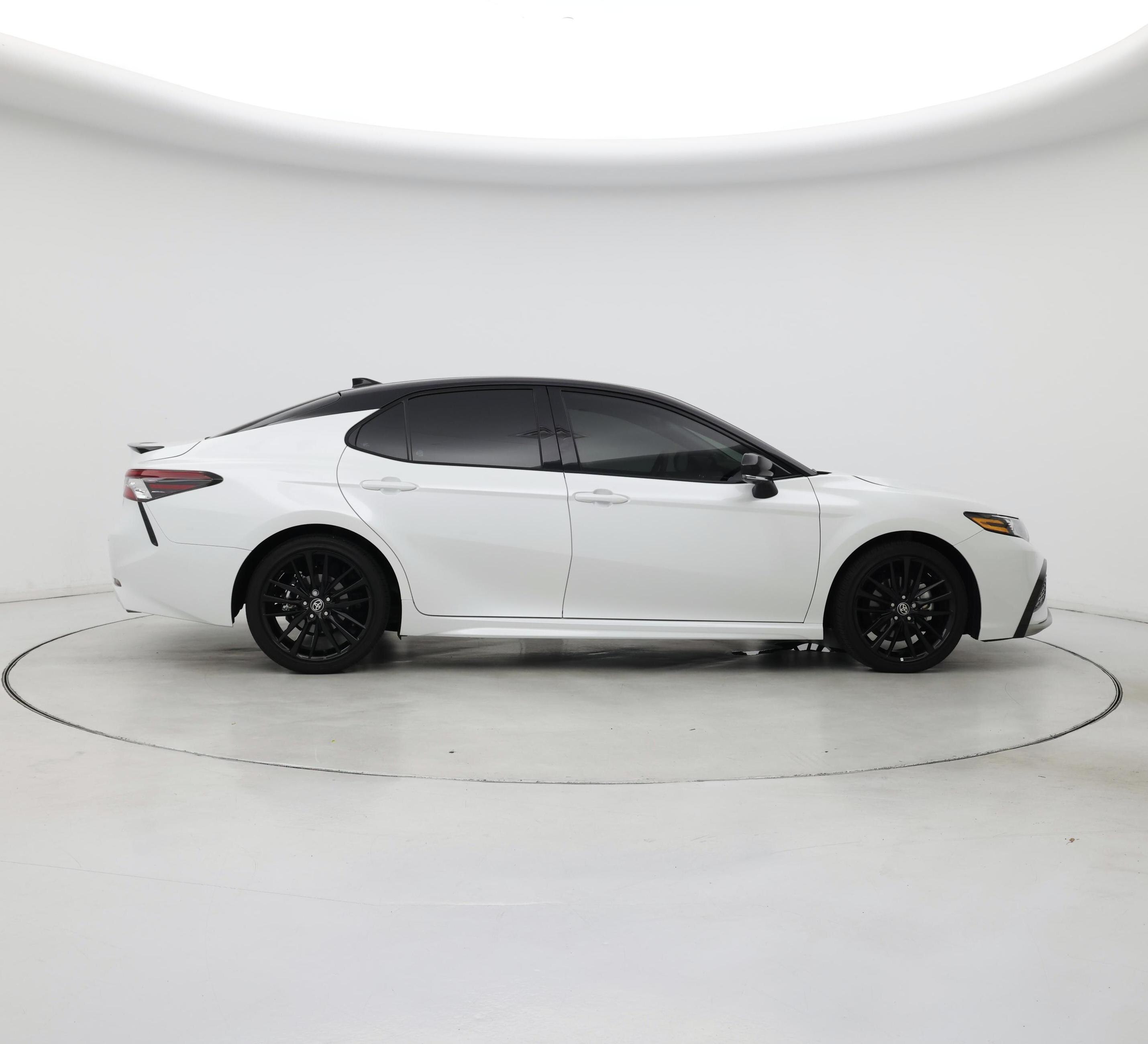 Thumbnail: 2024 Toyota Camry - 7