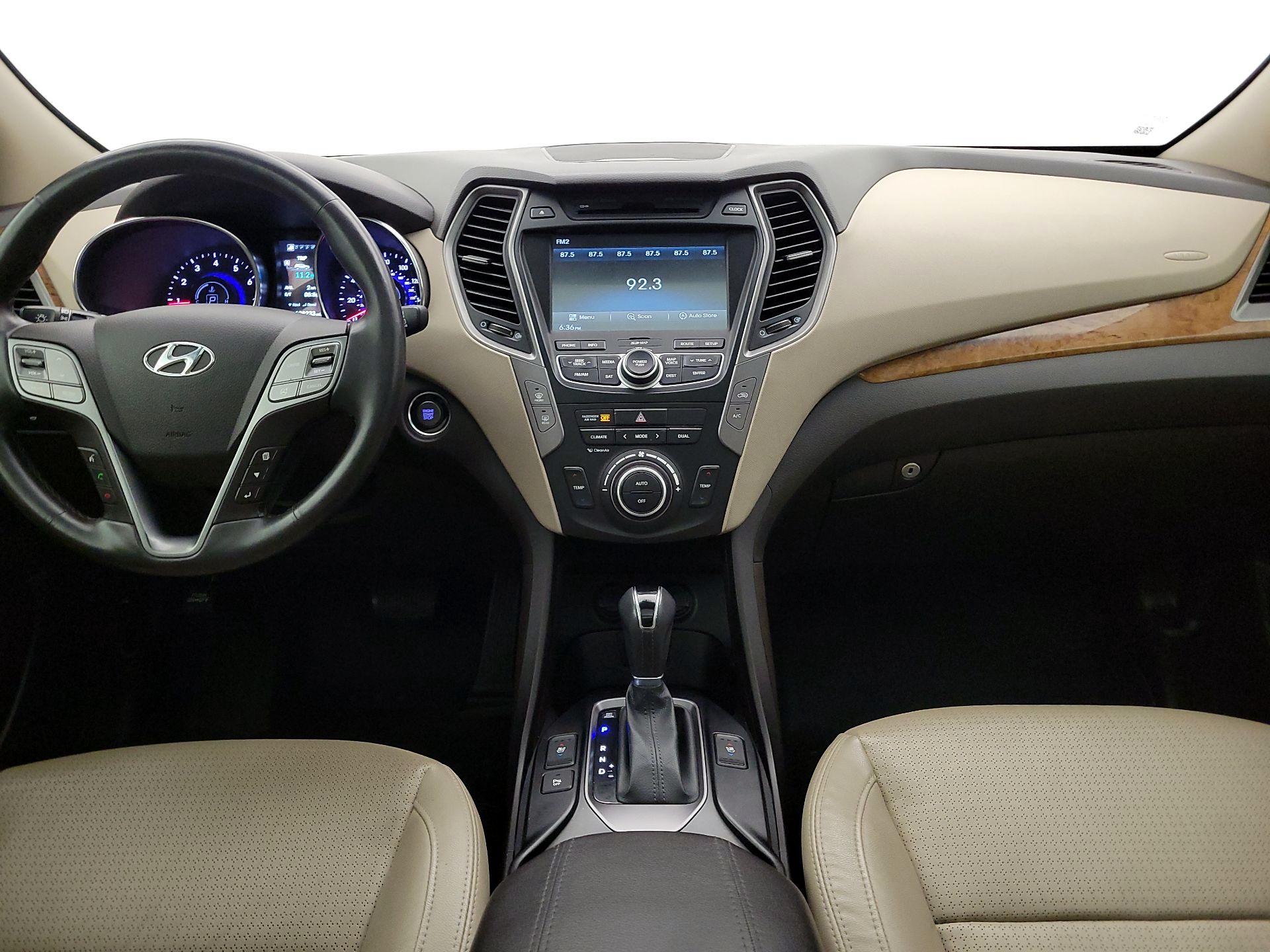 Thumbnail: 2016 Hyundai Santa Fe - 9