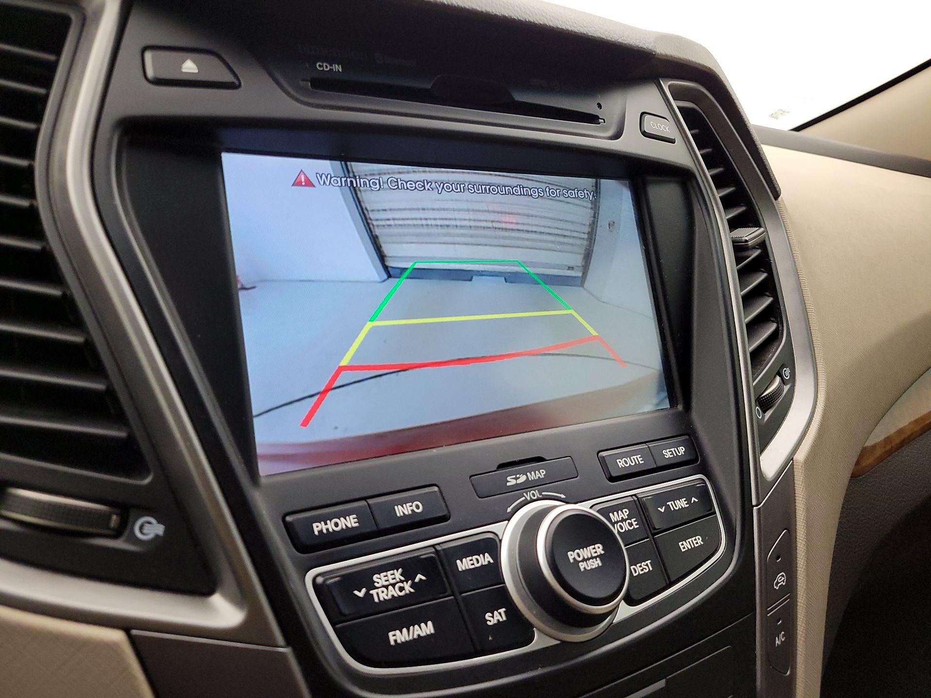 Thumbnail: 2016 Hyundai Santa Fe - 15